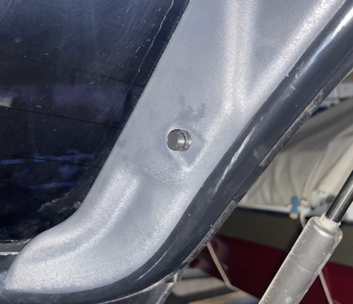 Citroën C3 Trunk shelf clip - photo 3
