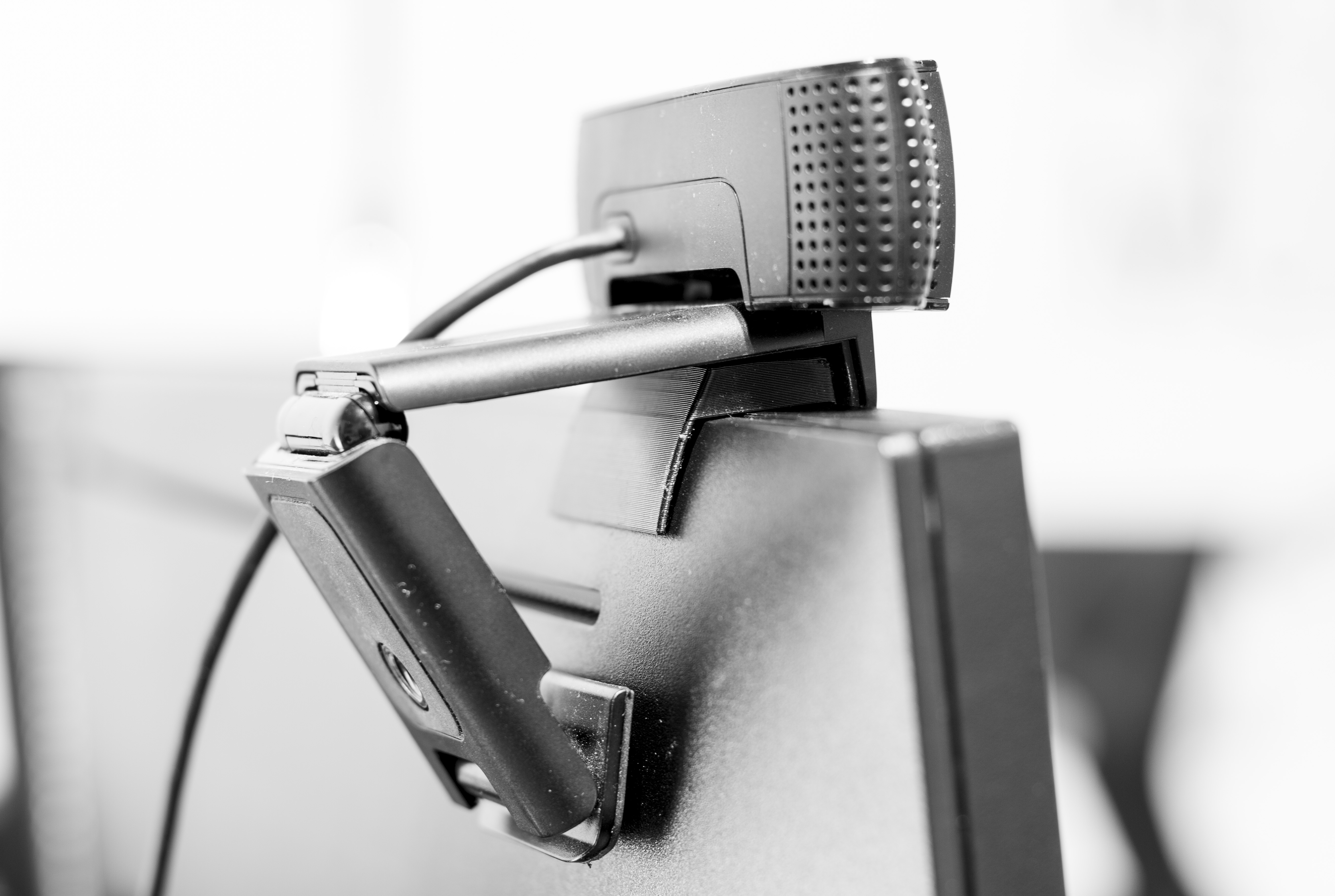 Logitech C920 spacer for Dell monitor - photo 2