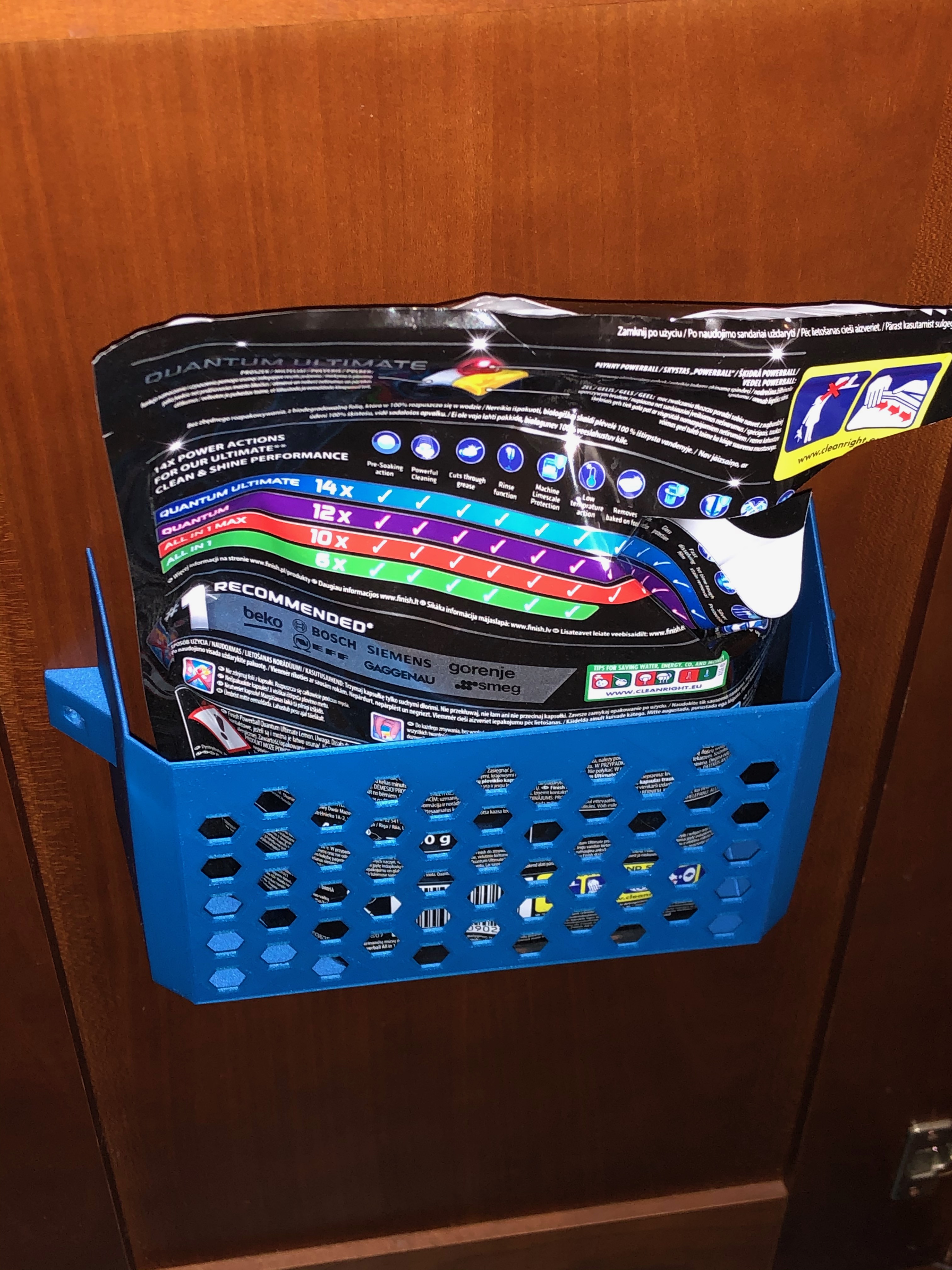 Kitchen door container for dishwasher tablets - photo 4