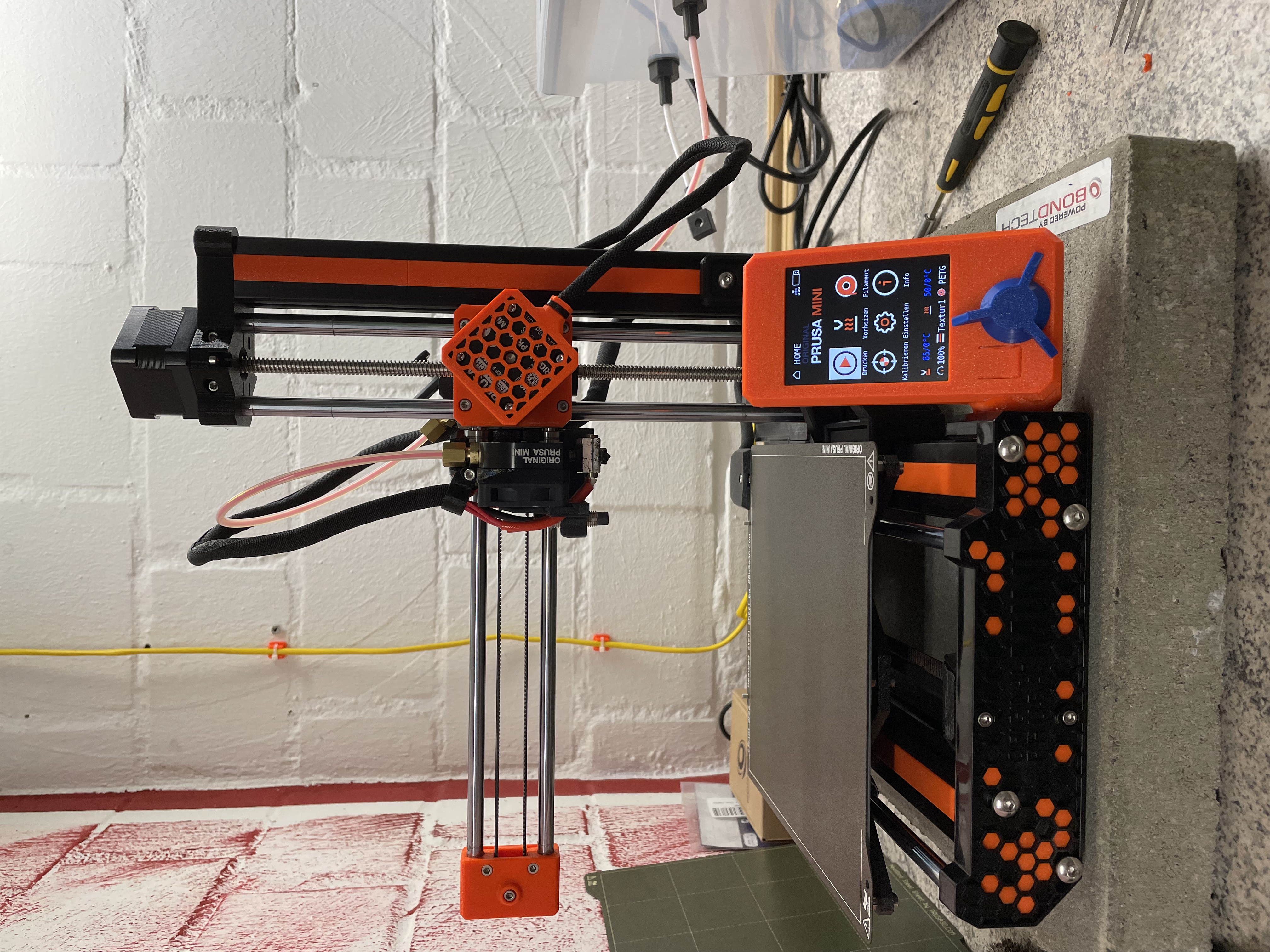 X-axis cable strain relief with hexagon grid for Prusa MK2, MK2.5, and MK3 series and Prusa mini - photo 2