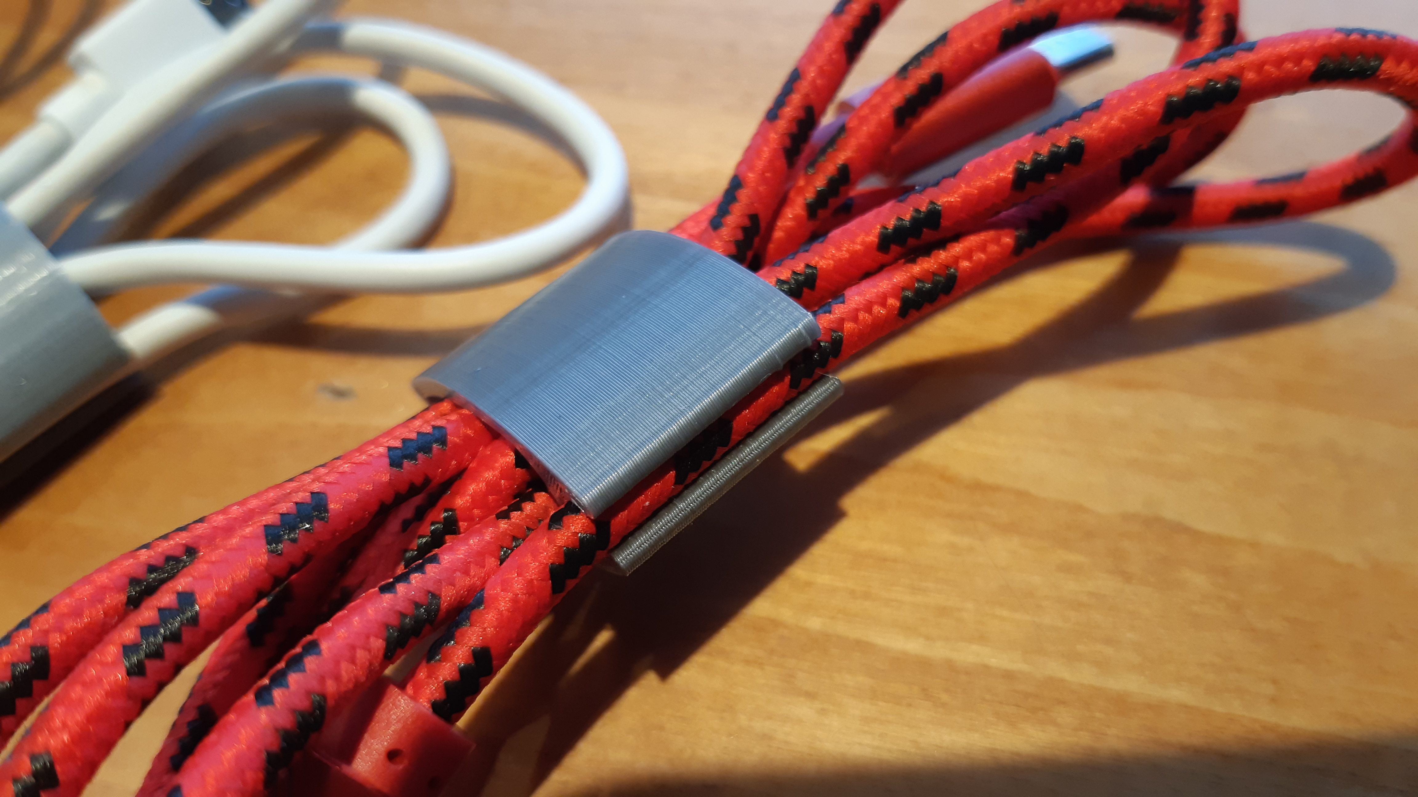 USB cable Organizer_Clip_Holder - photo 2