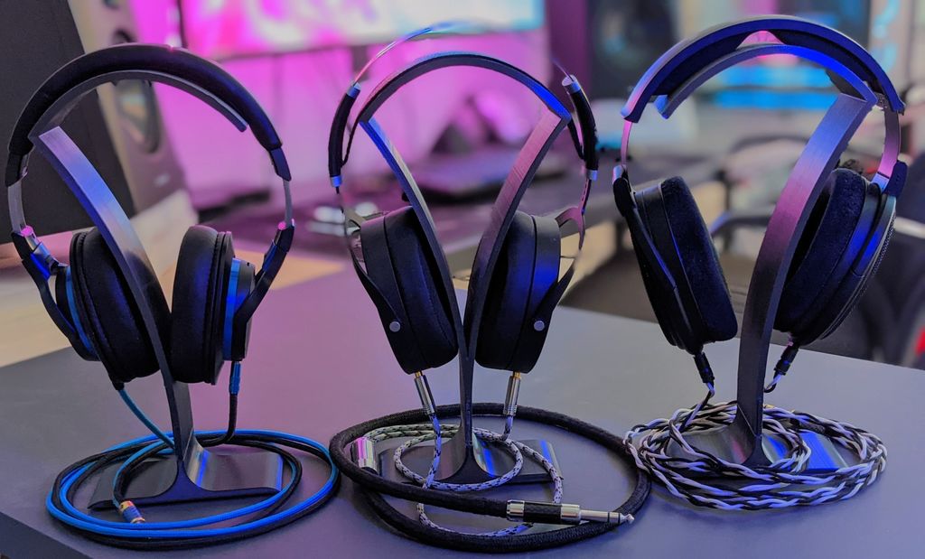 Headphone stand - photo 2