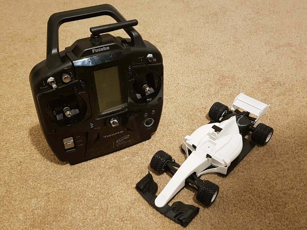 1:18 Scale OpenRC F1 Radio Controlled Car - photo 3