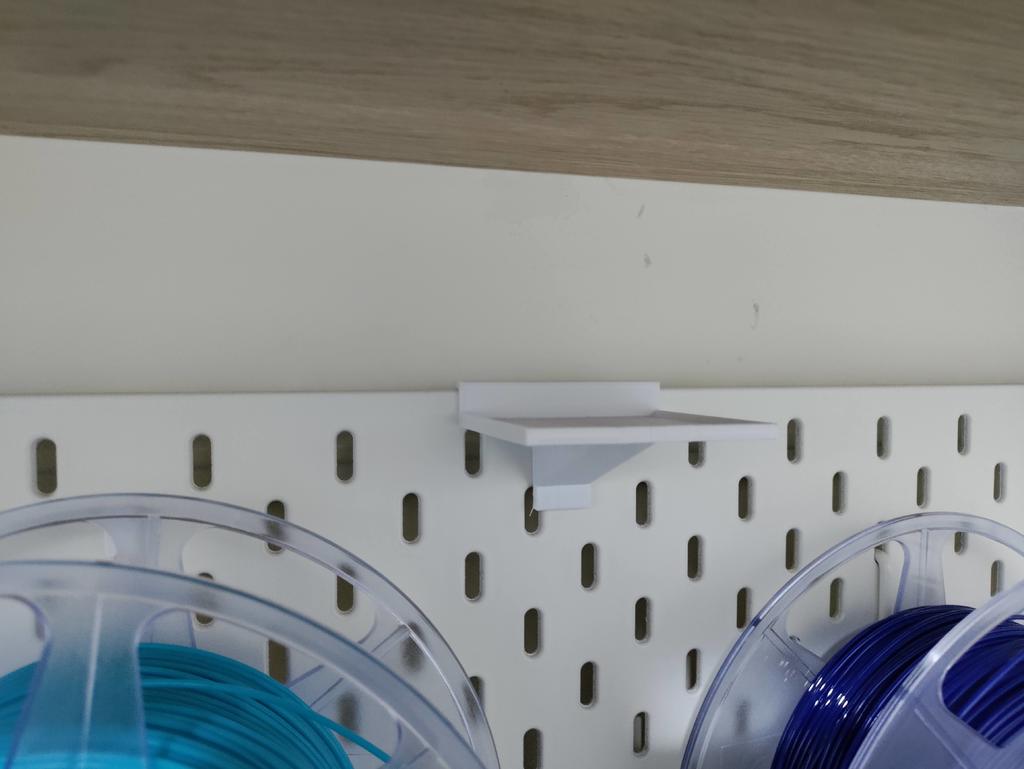 SKADIS top shelf with border - photo 4