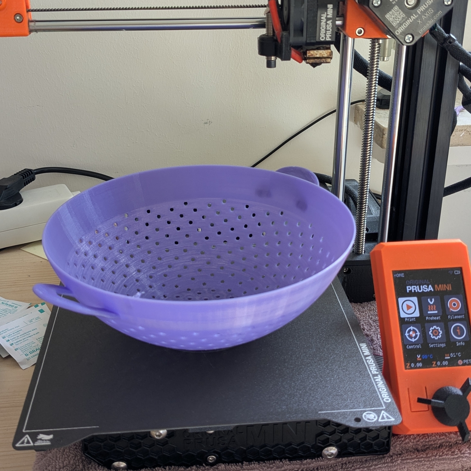 Toy colander / strainer / pasta sieve / bowl / egg basket (no supports) - photo 3
