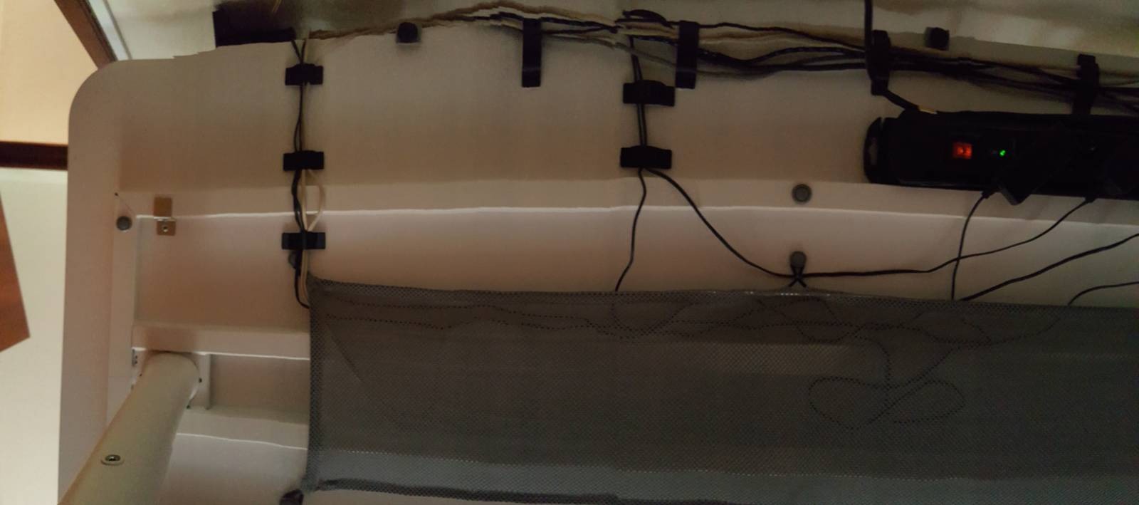 Cable management clips - photo 3