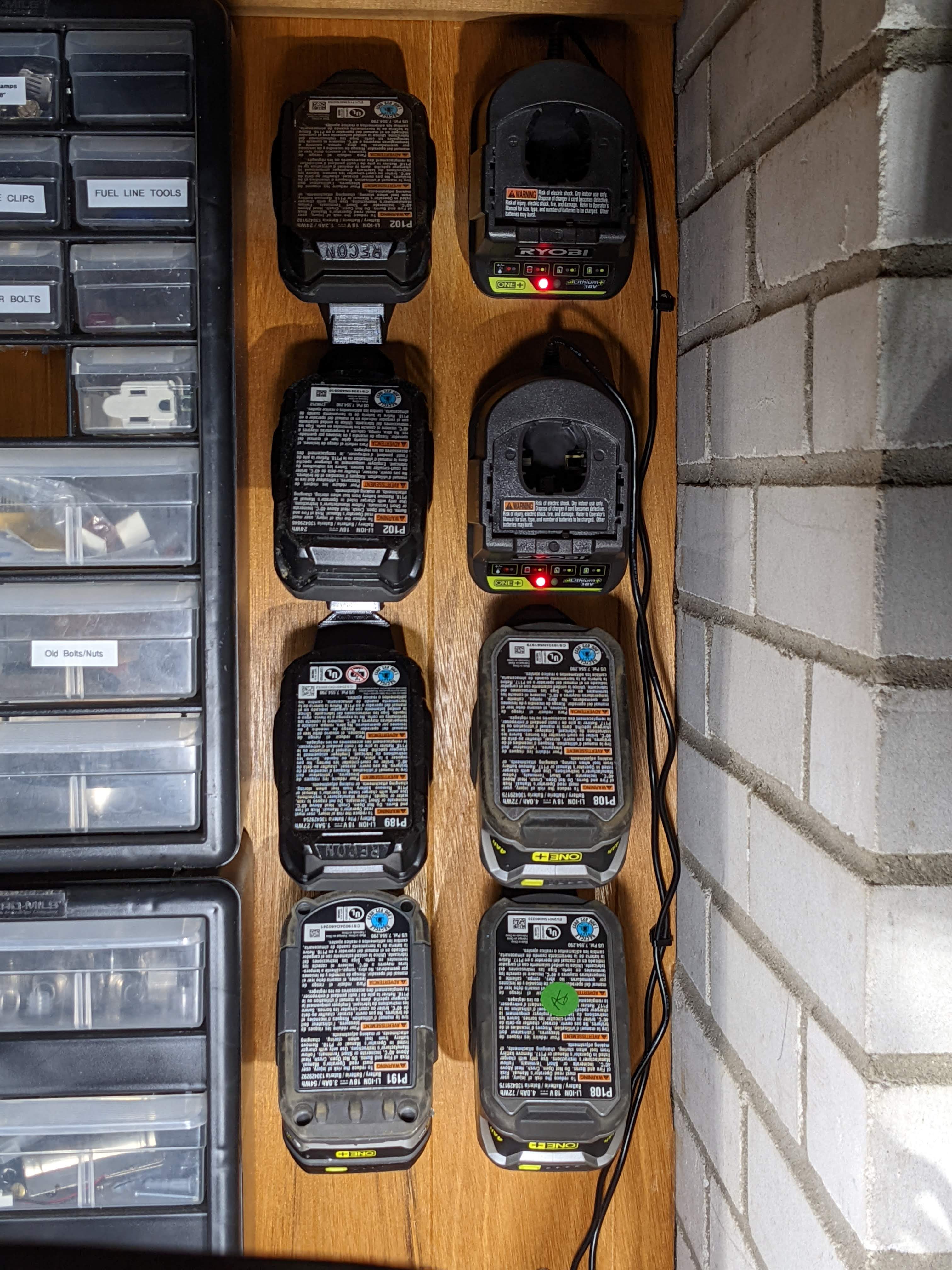 Ryobi Battery Holder - photo 3