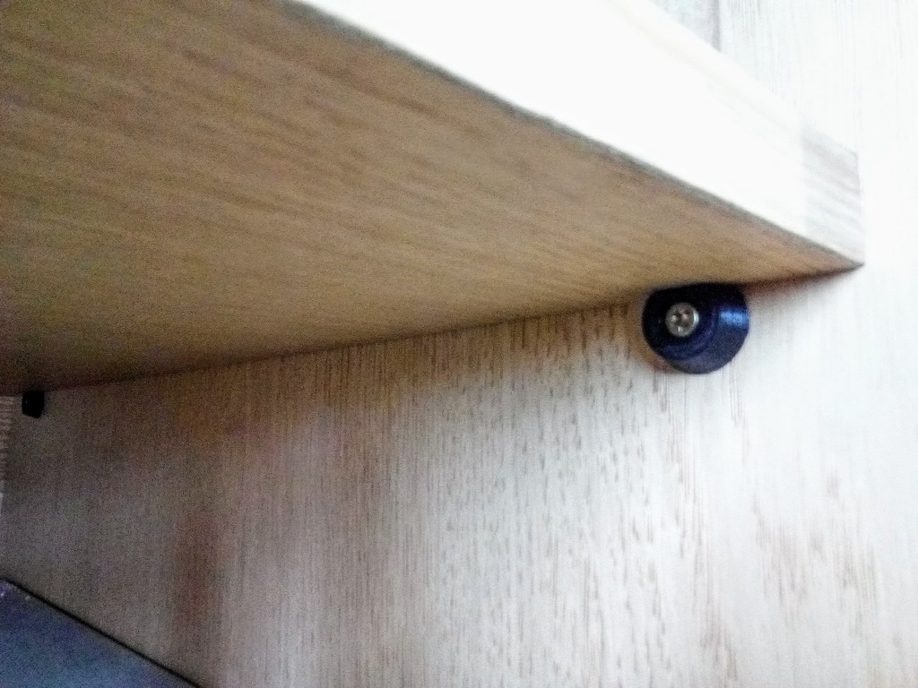 shelf holder
