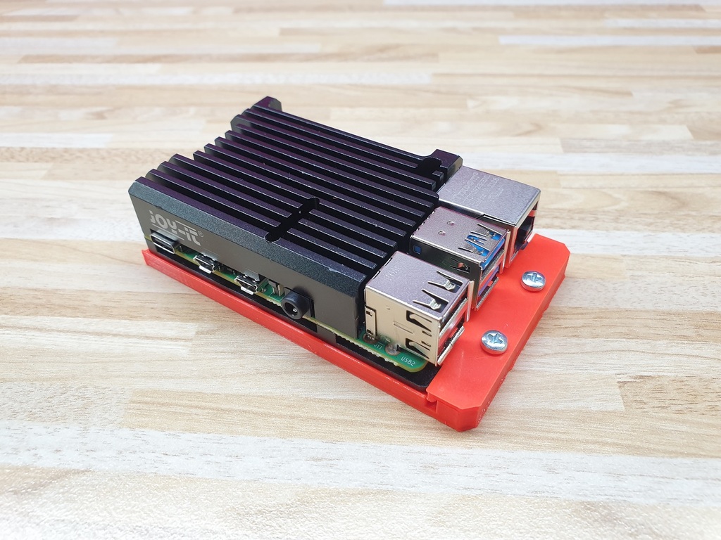 Raspberry Pi 4B aluminium case mount