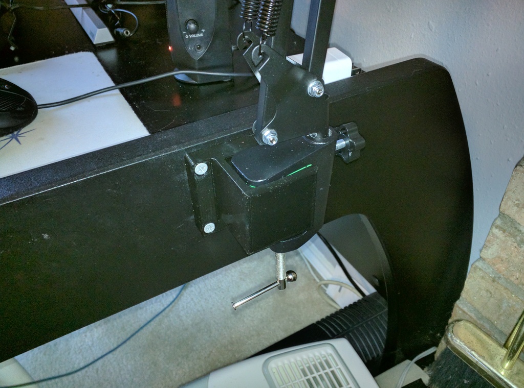 Desk clamp adapter for Neewer Microphone Boom Stand - photo 3
