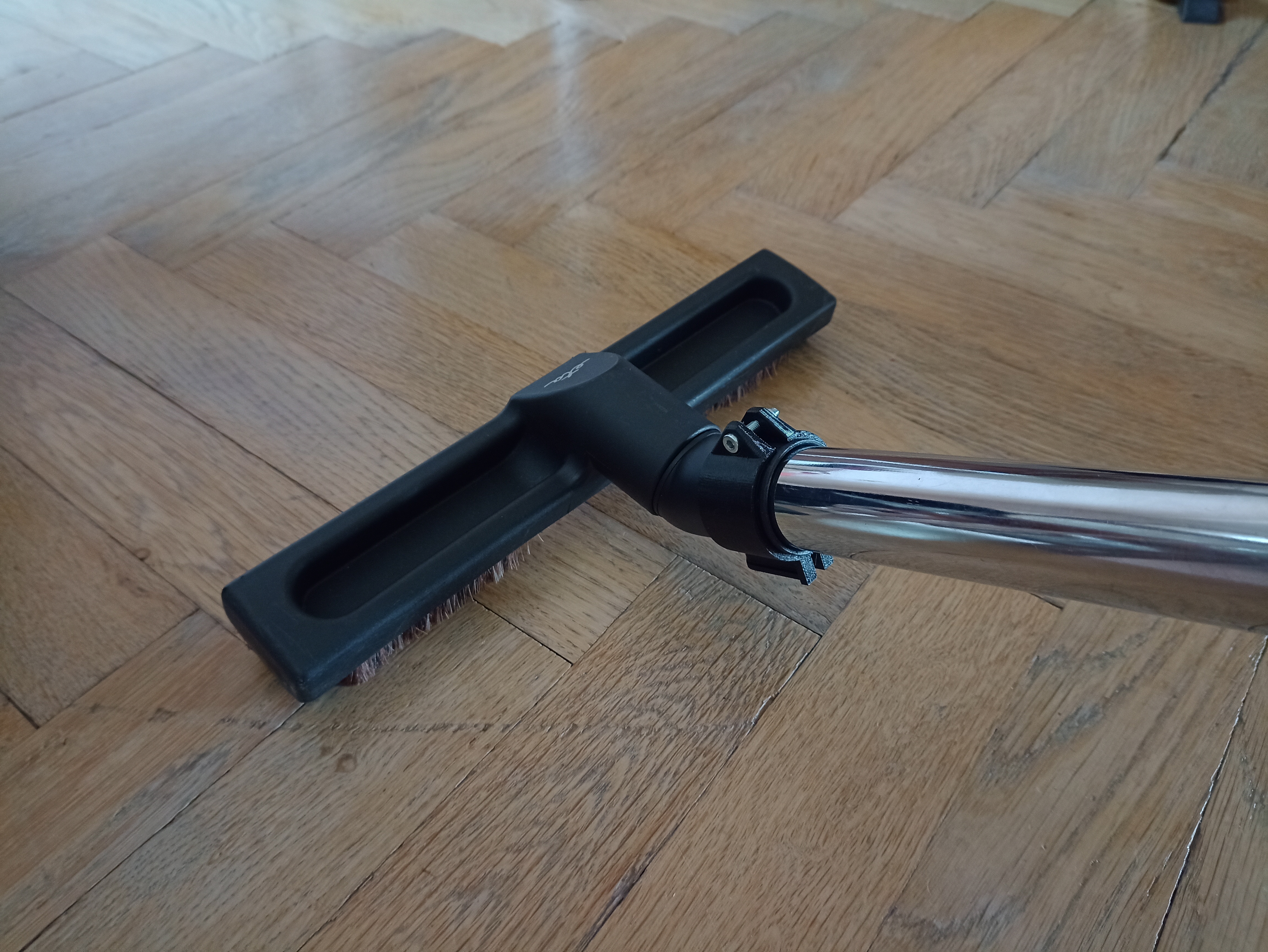 Vacuum Machine Nozzle Clamp with ETA Compatible Hook / Spona na koncovku hadice vysavače s ETA háčkem - photo 4