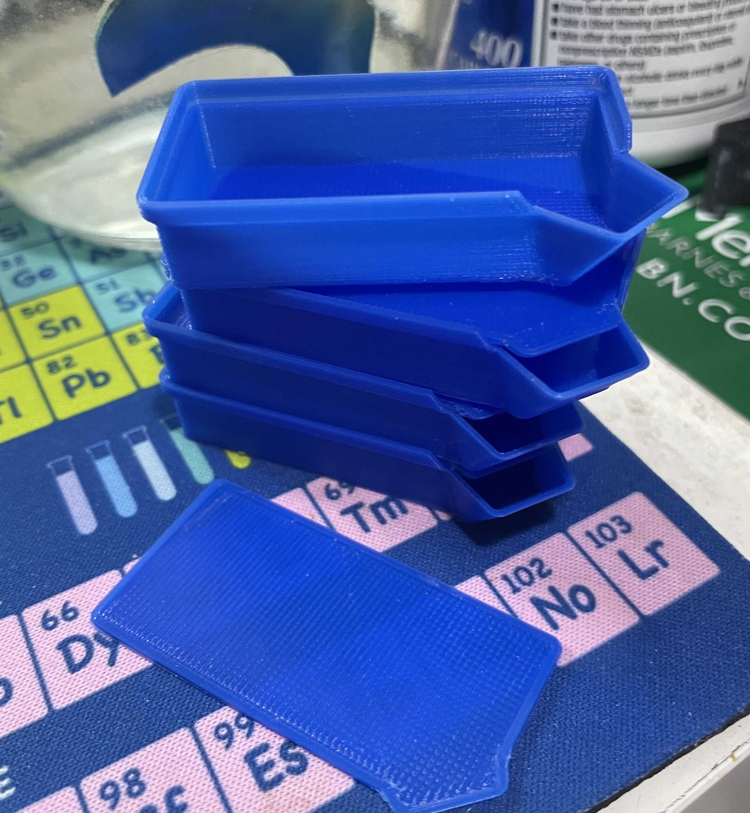 Stackable Small Parts Tray and Lid