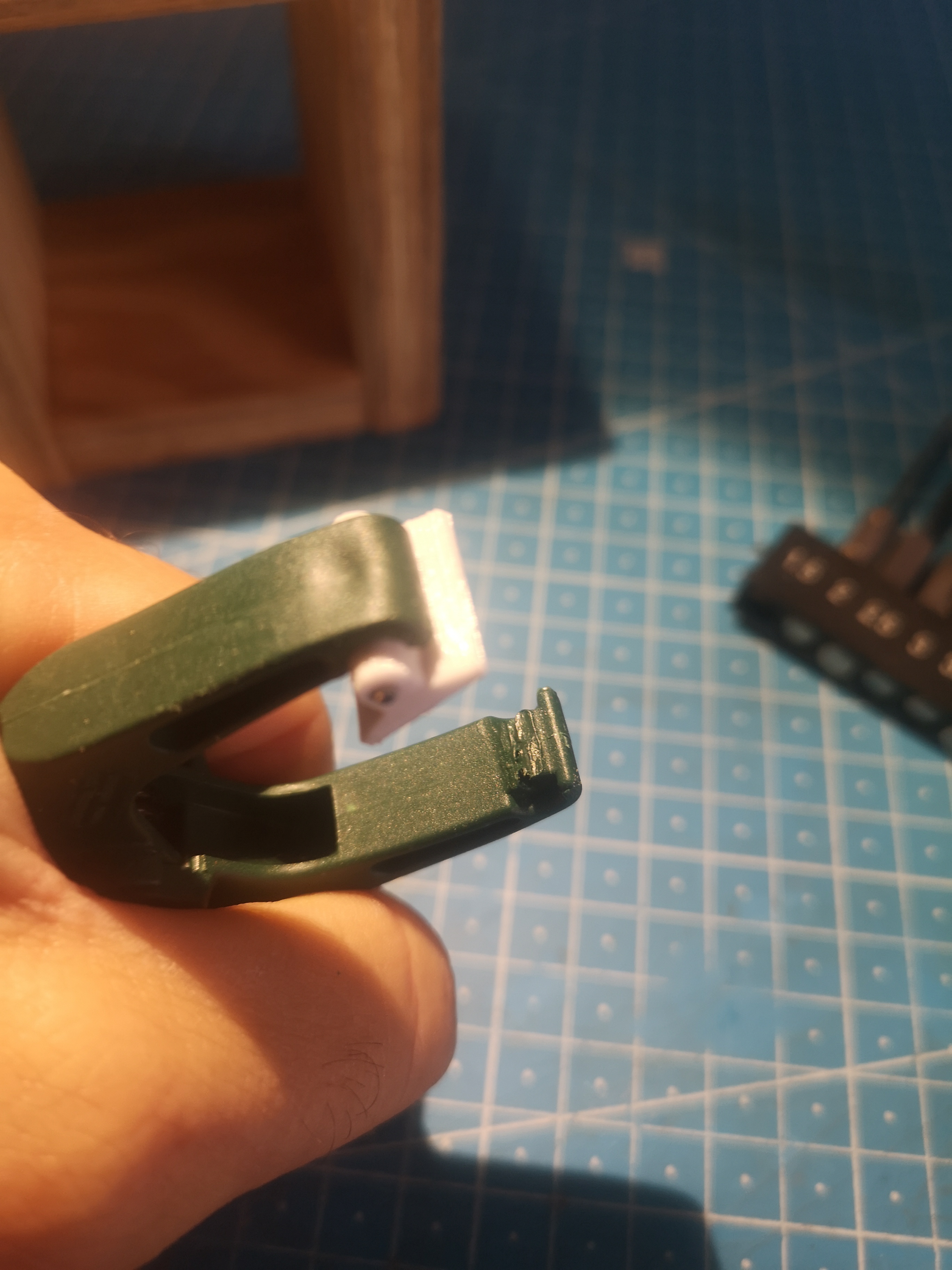 Pad for small spring clamp - photo 4
