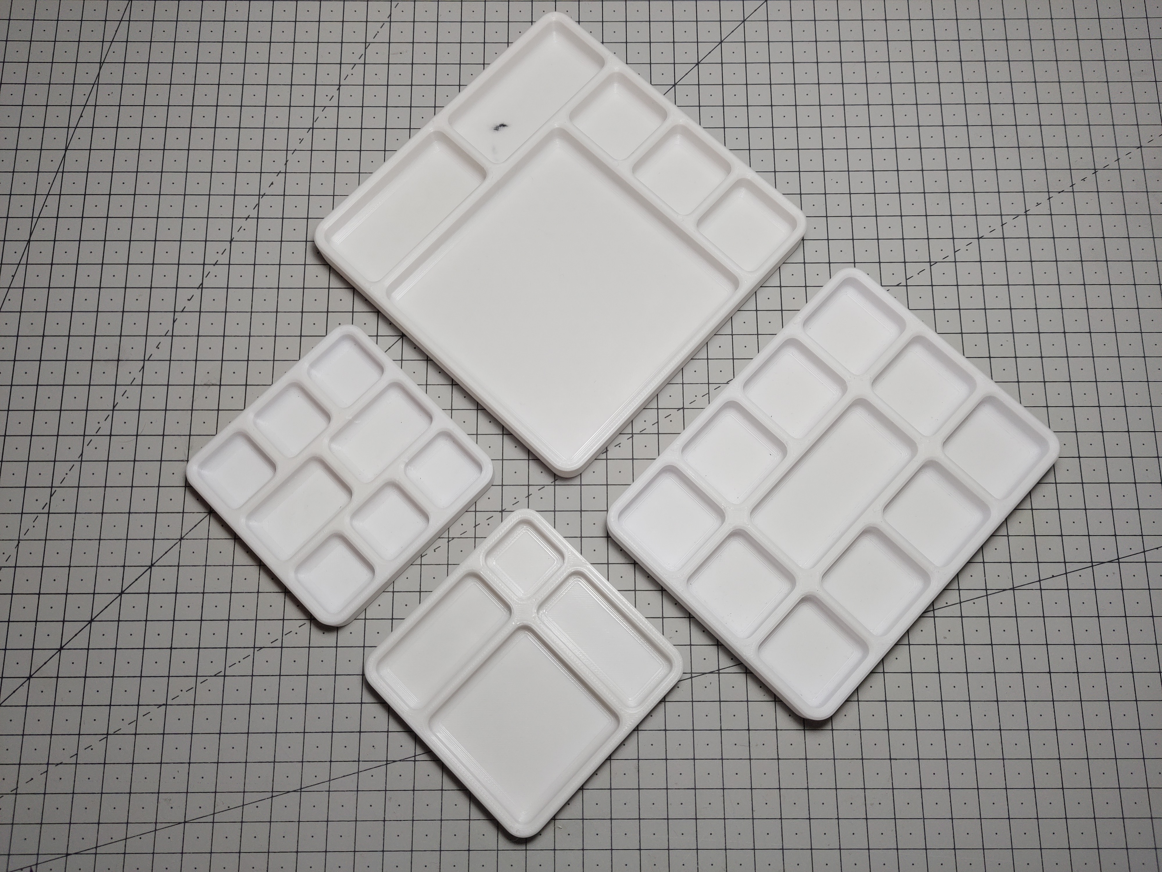 Screw & Parts Tray - photo 2