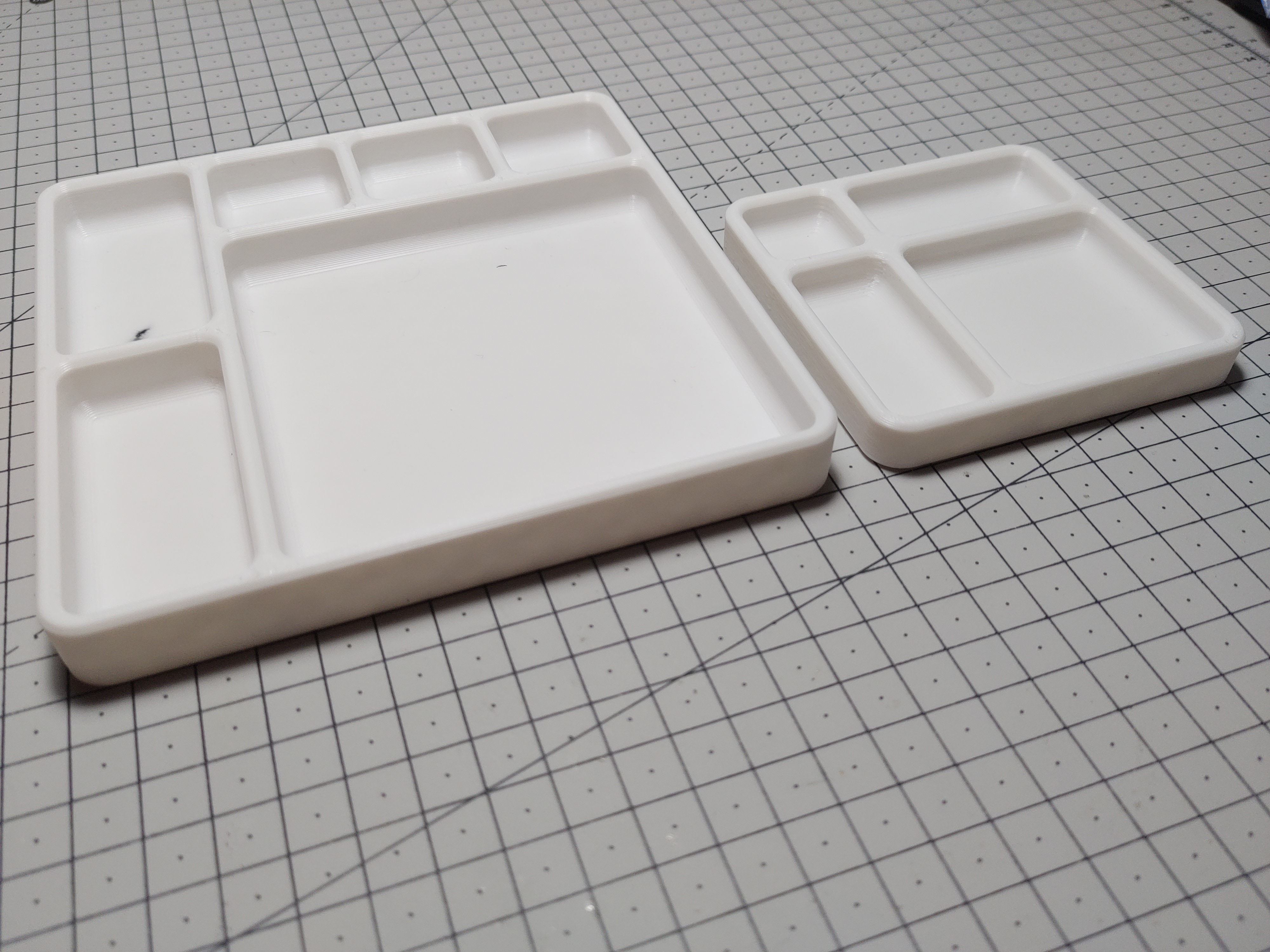 Screw & Parts Tray - photo 4