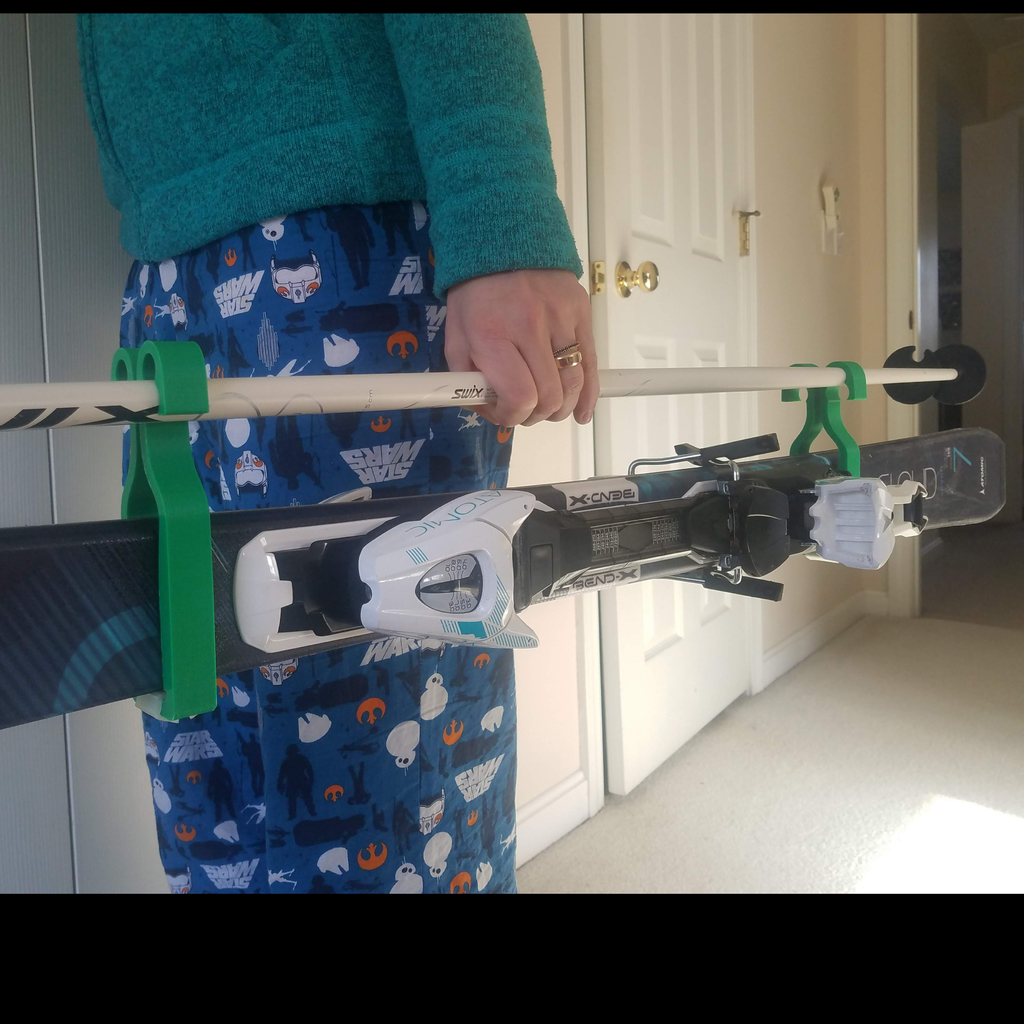 Ski and Pole Carrier Handle