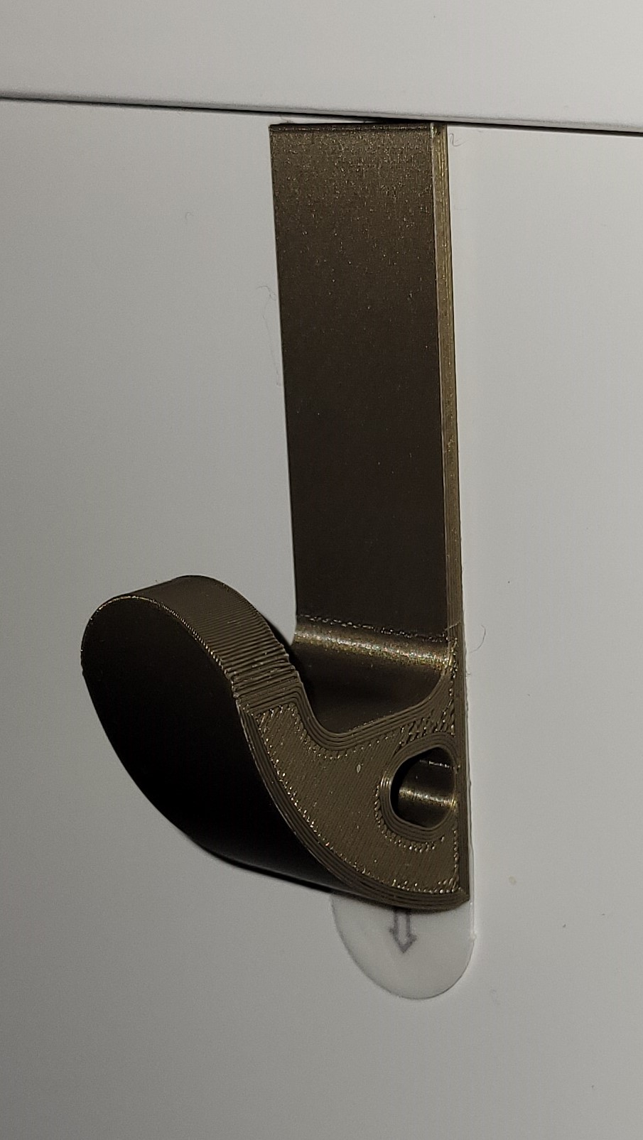 Large command strip hook - photo 2