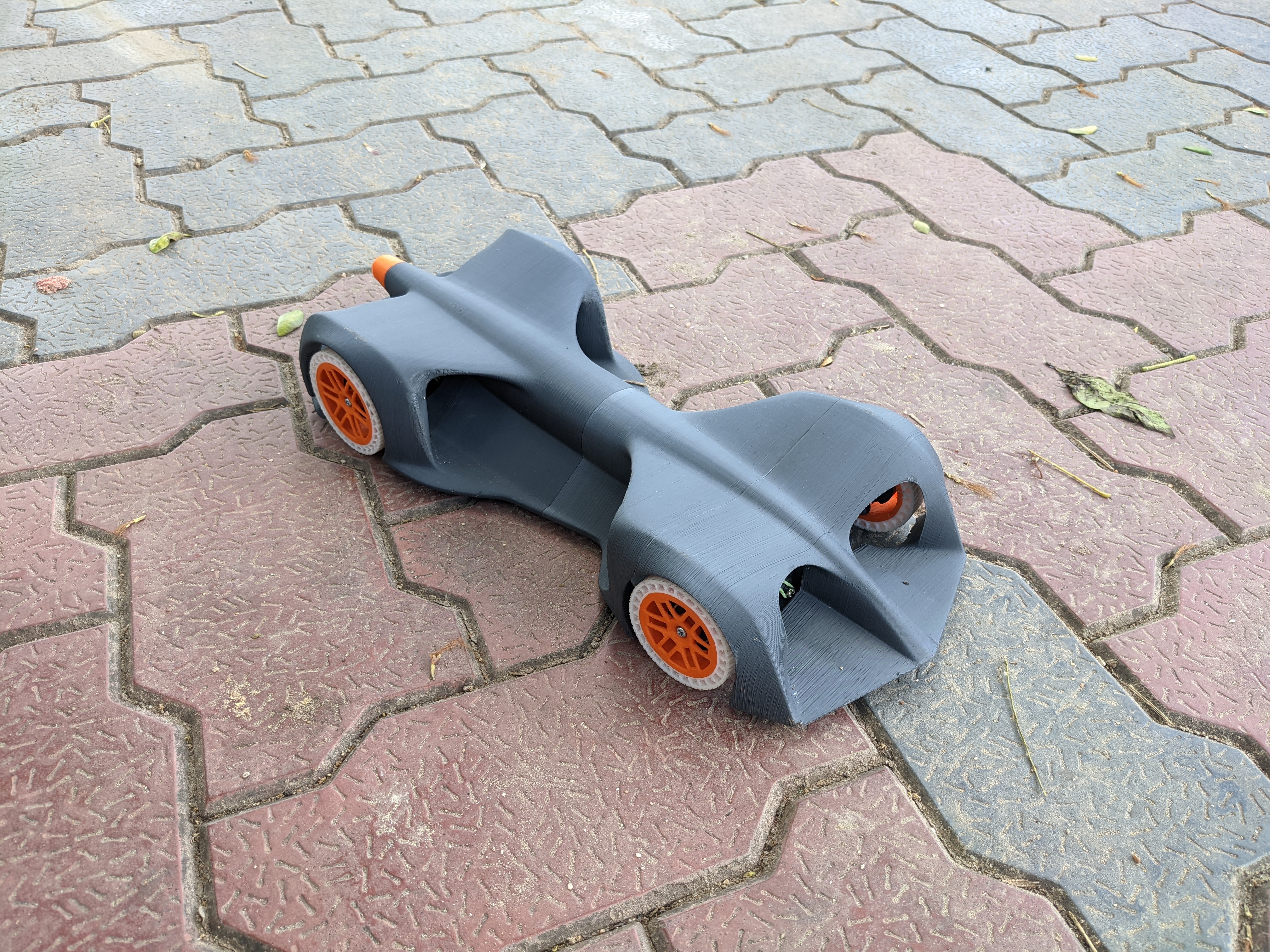 Dragon R1 - Open Source RC car - photo 4