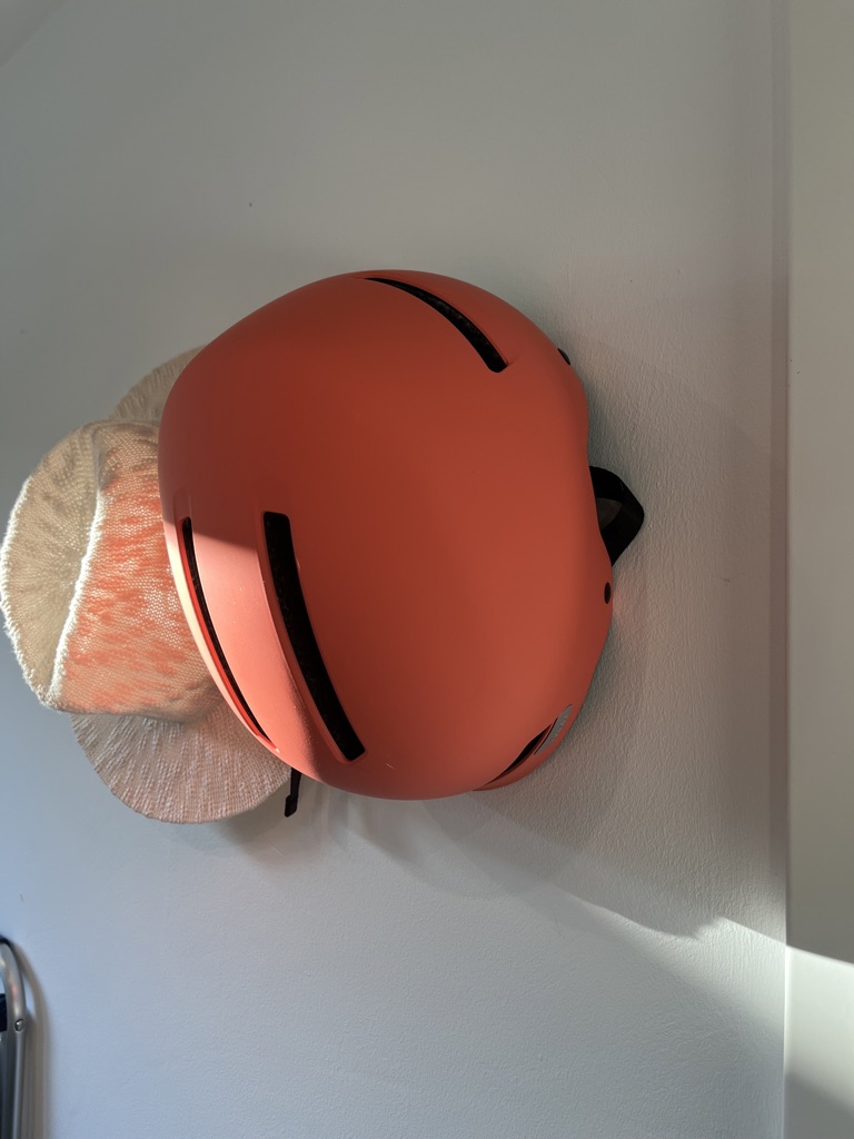 Bike helmet hook - photo 2