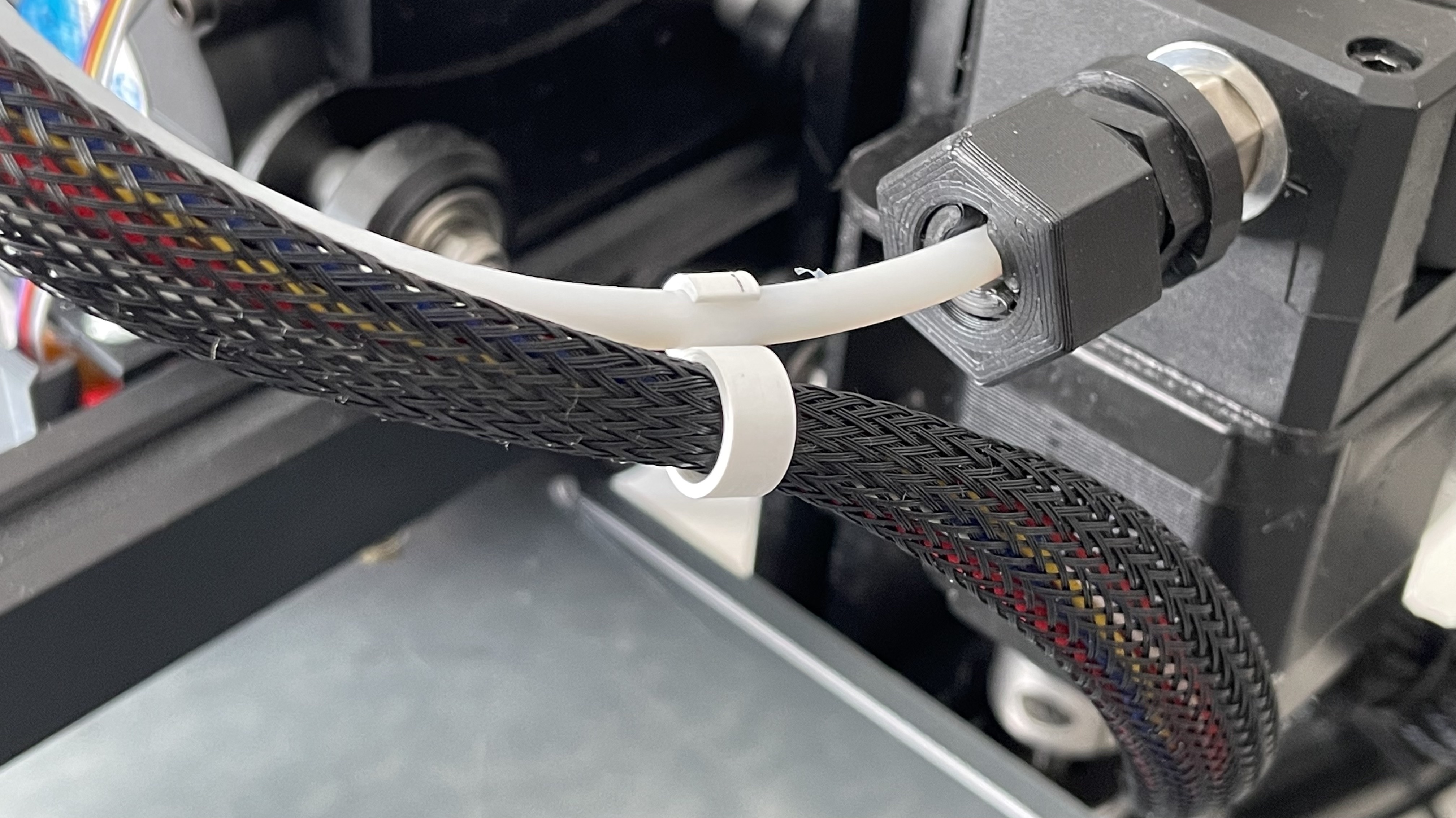 Bowden Clip Clamp