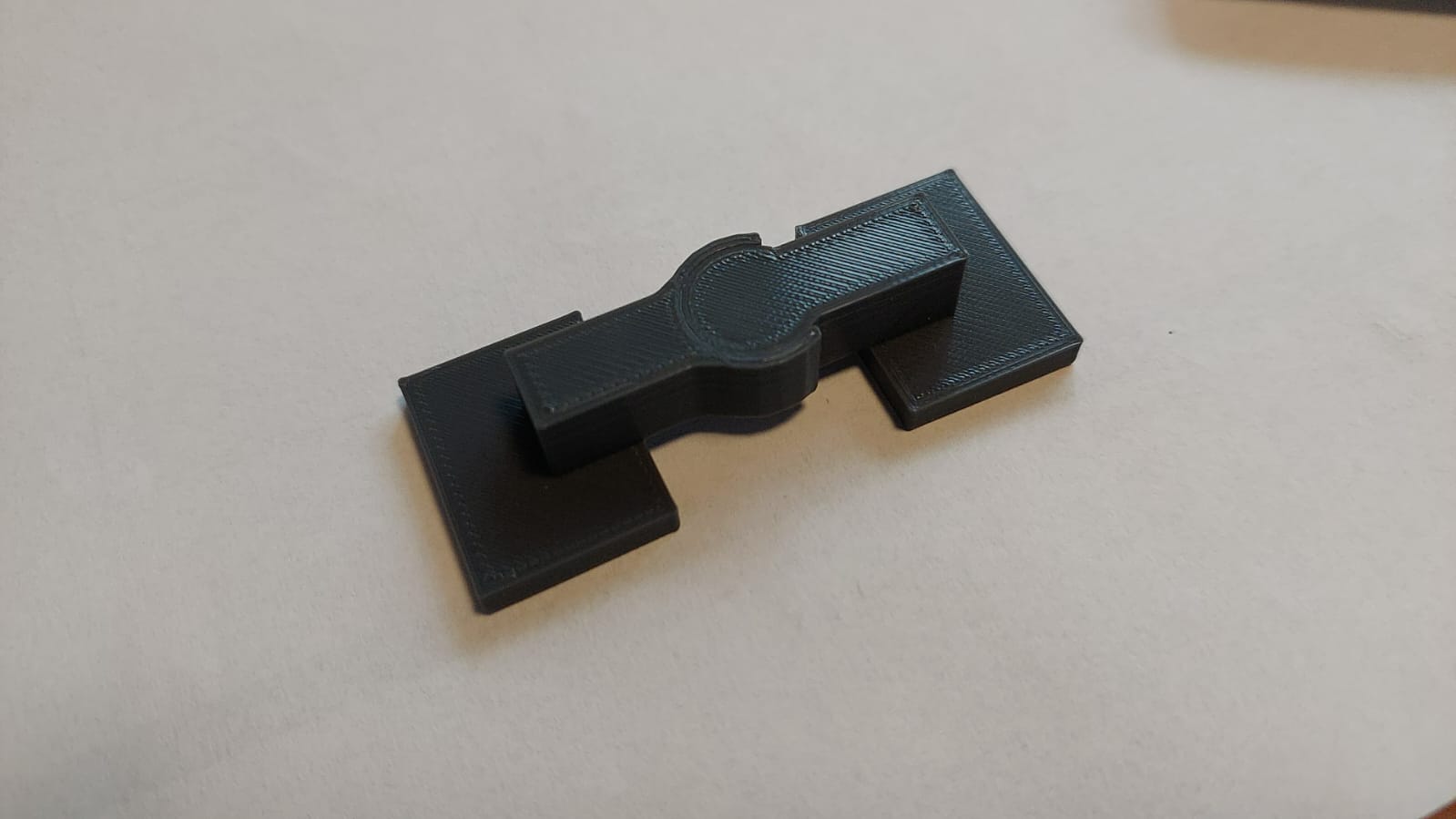 Simple Clip Latch - photo 2