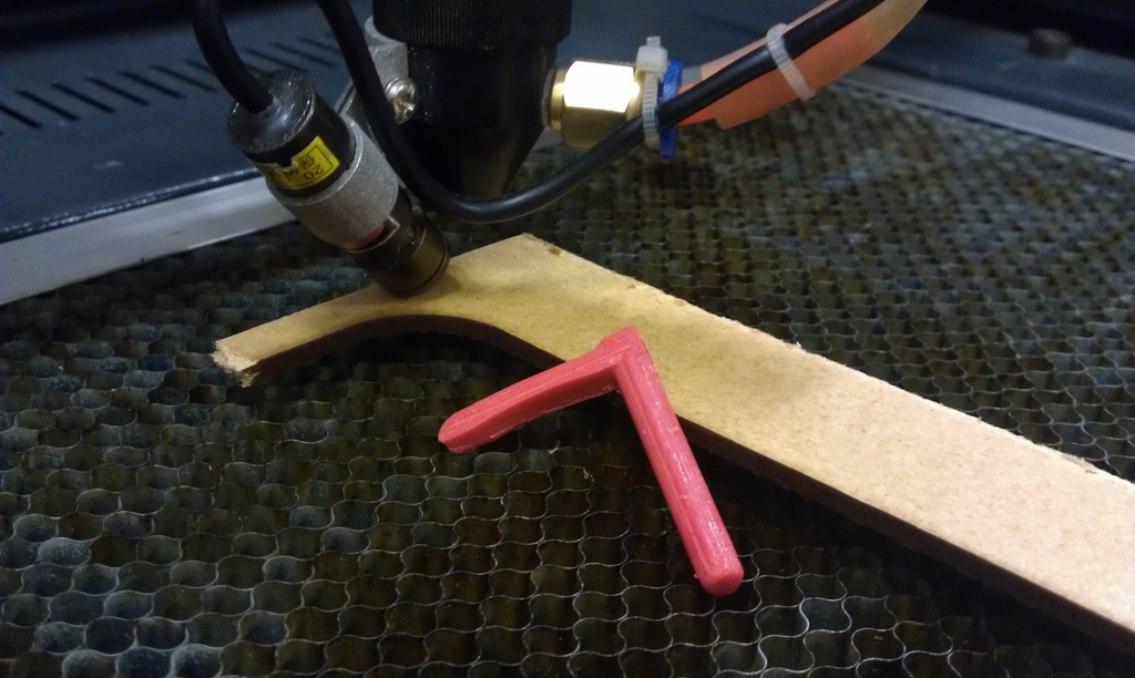 PolygonPusher - Laser cutter levelling clamp - photo 3
