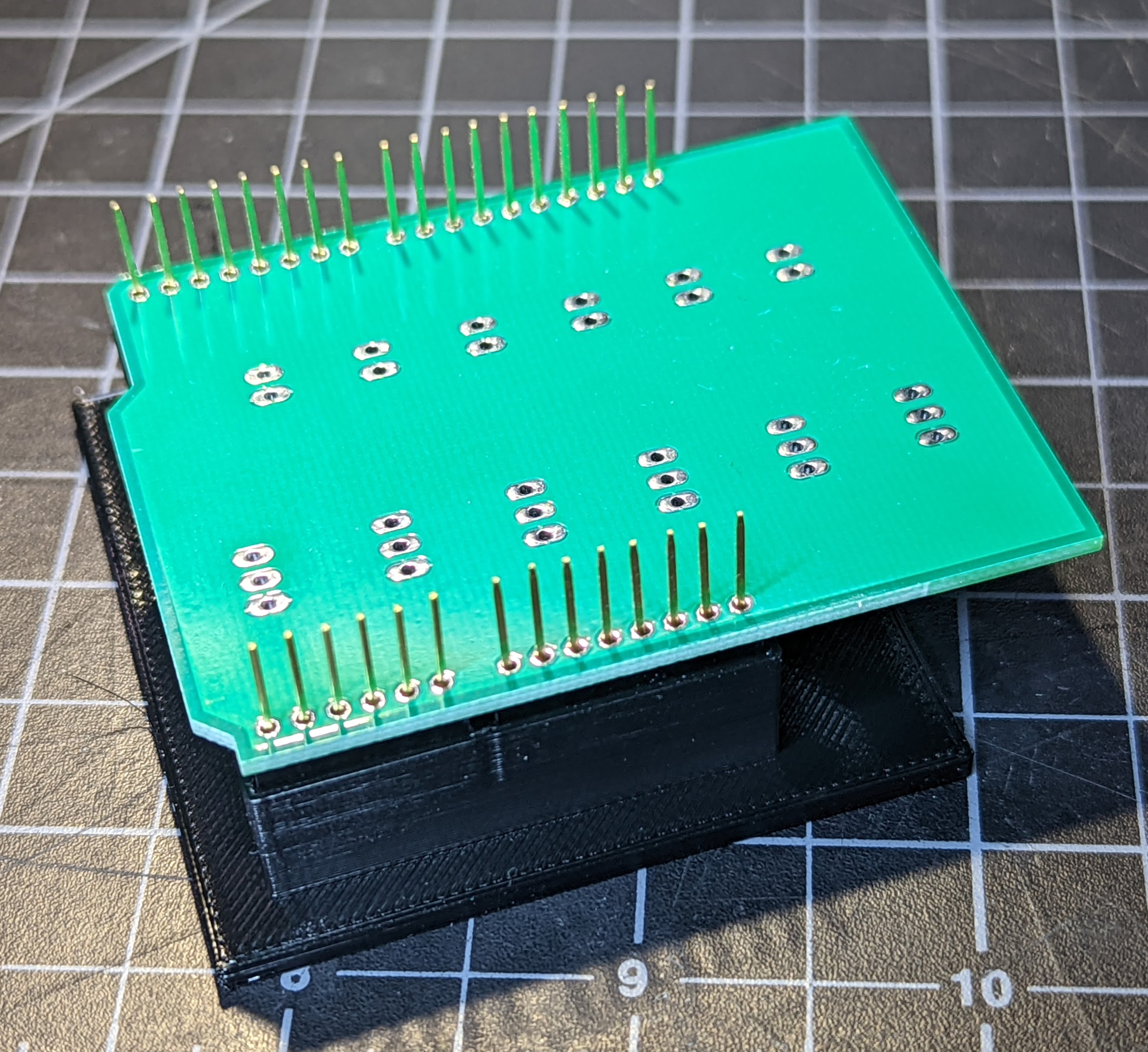Arduino Uno R3 Shield Soldering Jig - photo 2