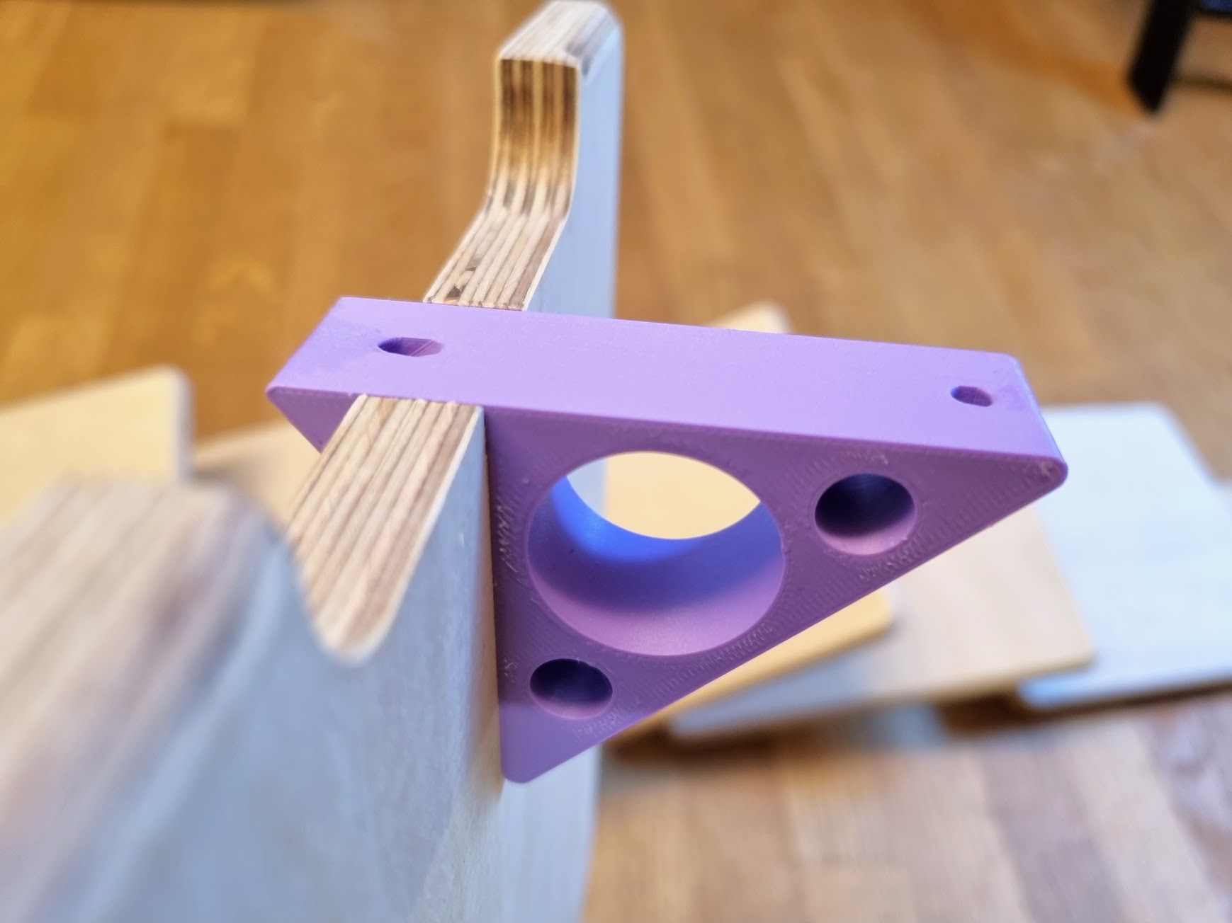 3 Screw Shelf Bracket - photo 3