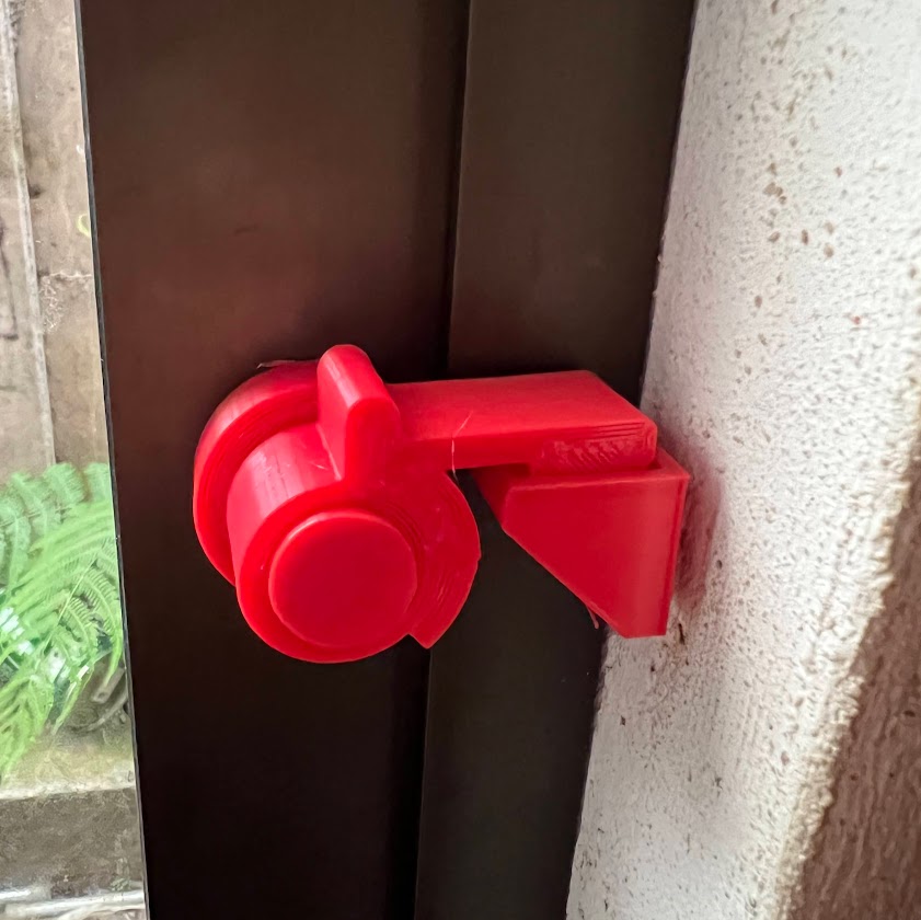 Simple Lock for Sliding Door - photo 2