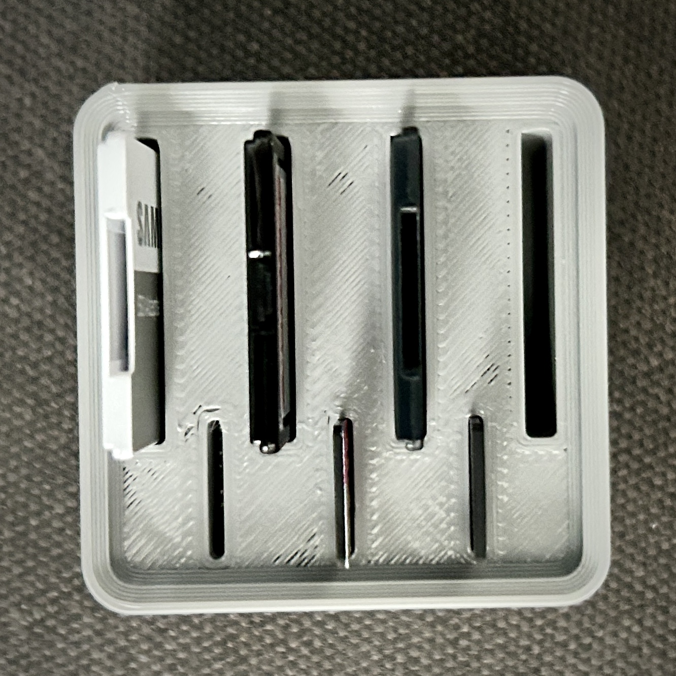 Gridfinity 1x1x3 SD Card Caddy (no magnets) - photo 2
