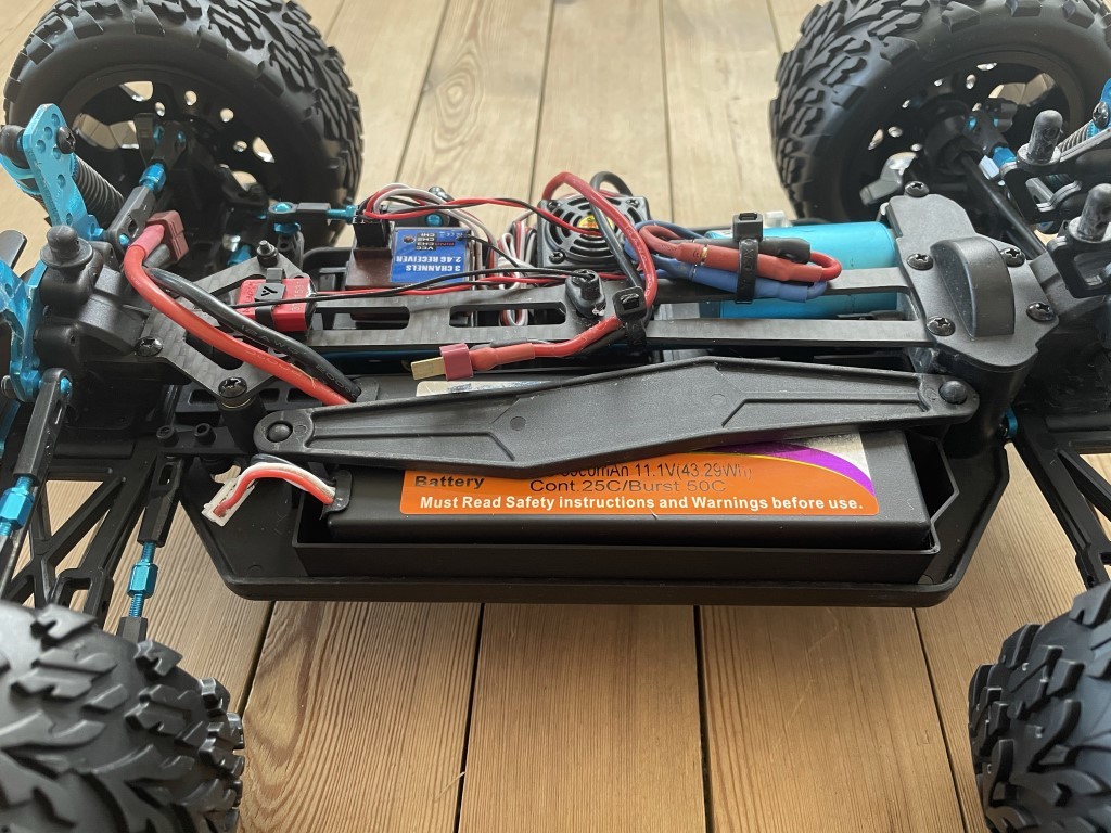 HSP XSTR 1/10 Buggy Battery Tray - photo 3