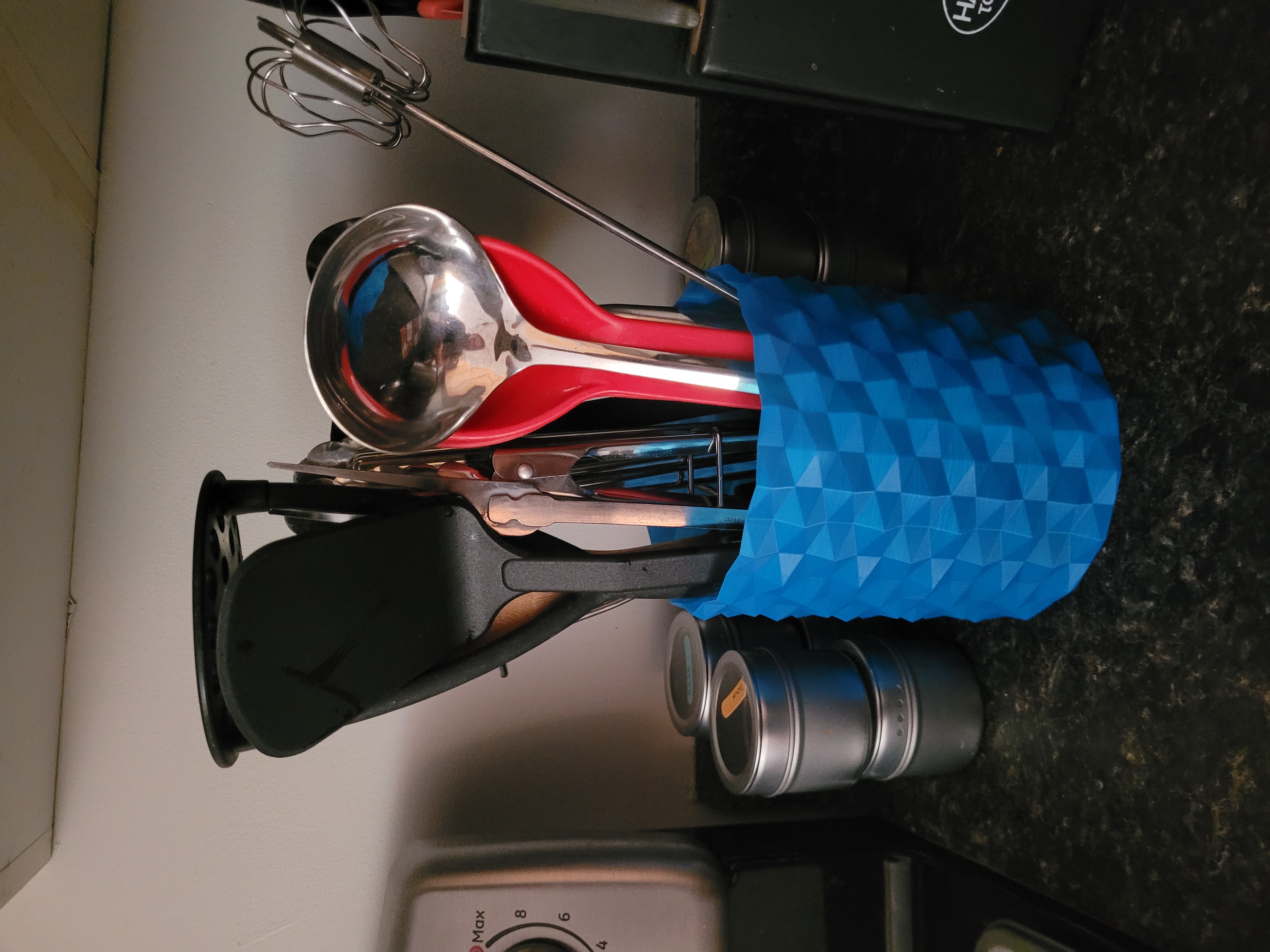 Vase Mode Bucket Organizer for Kitchen Utensils