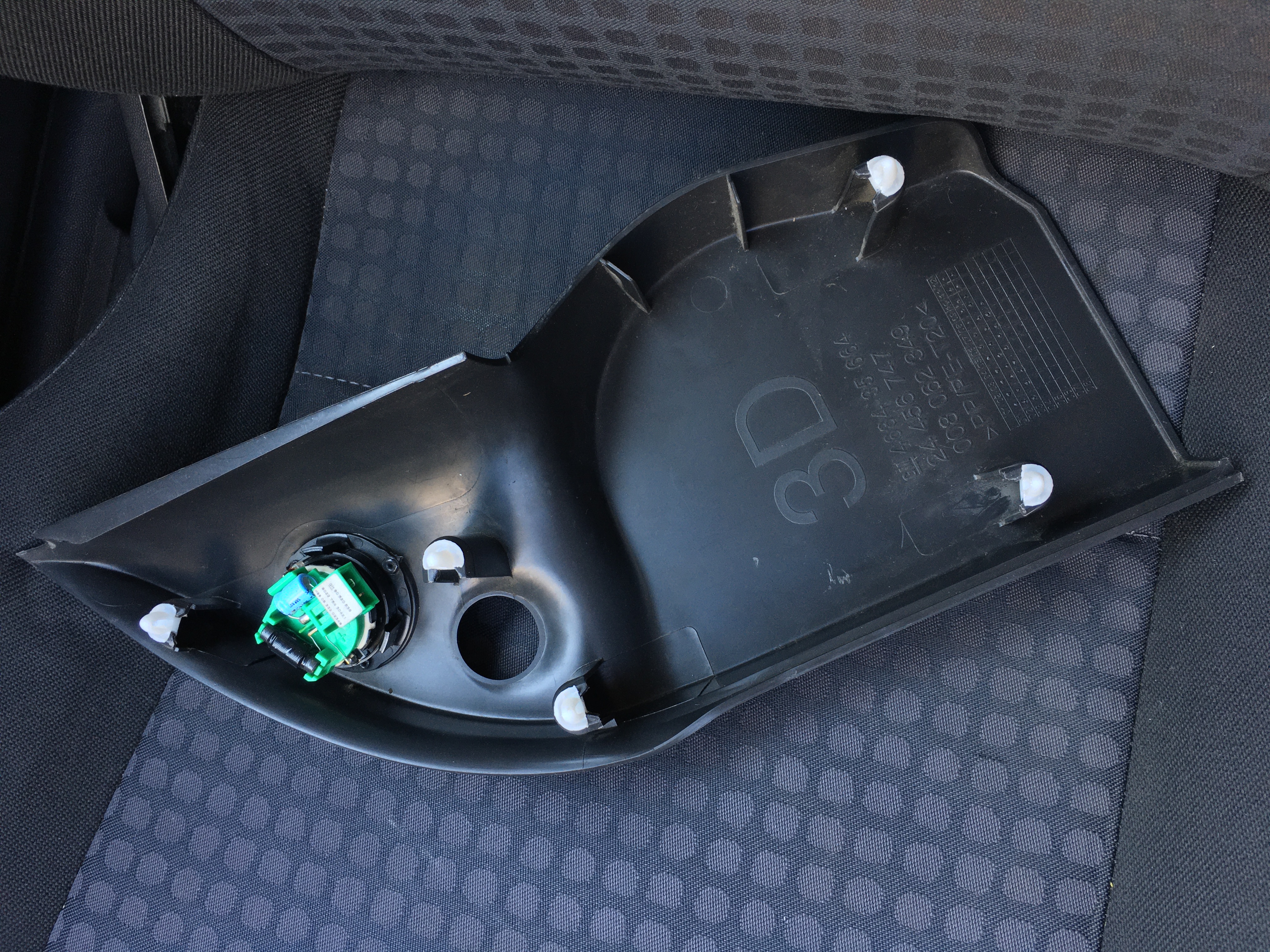 Interior Clip for Opel Corsa C - photo 3