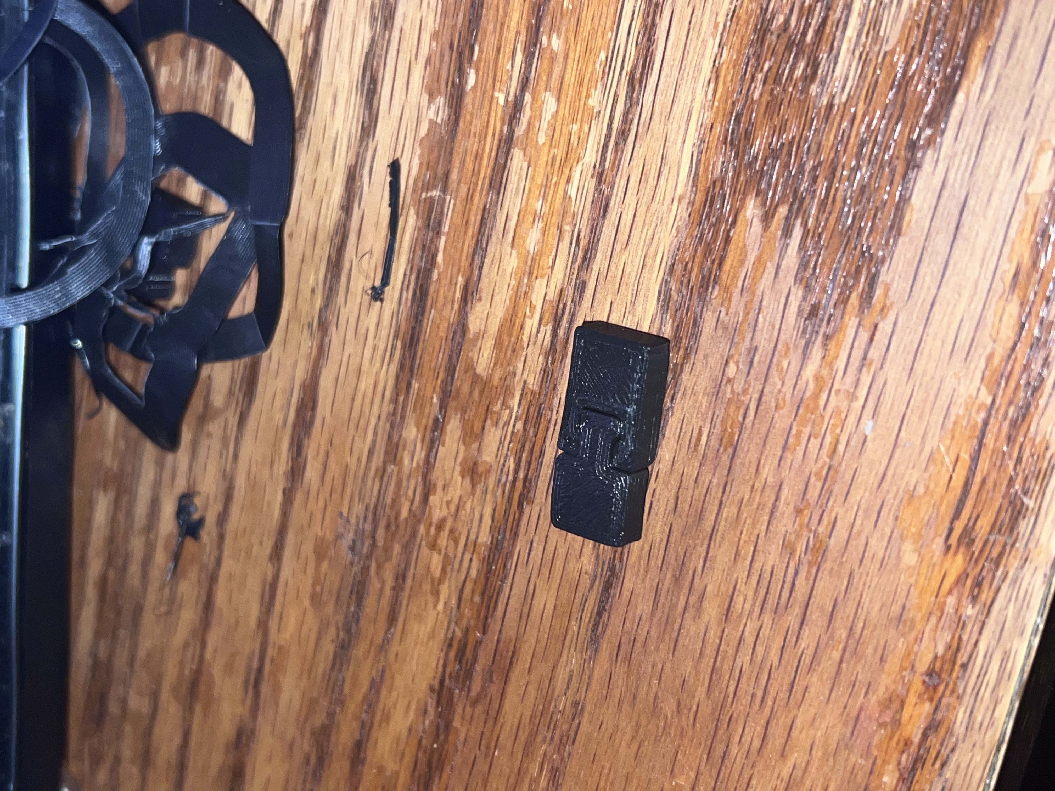 Clip V1.2.0 - Simple clip latching mechanism 2.