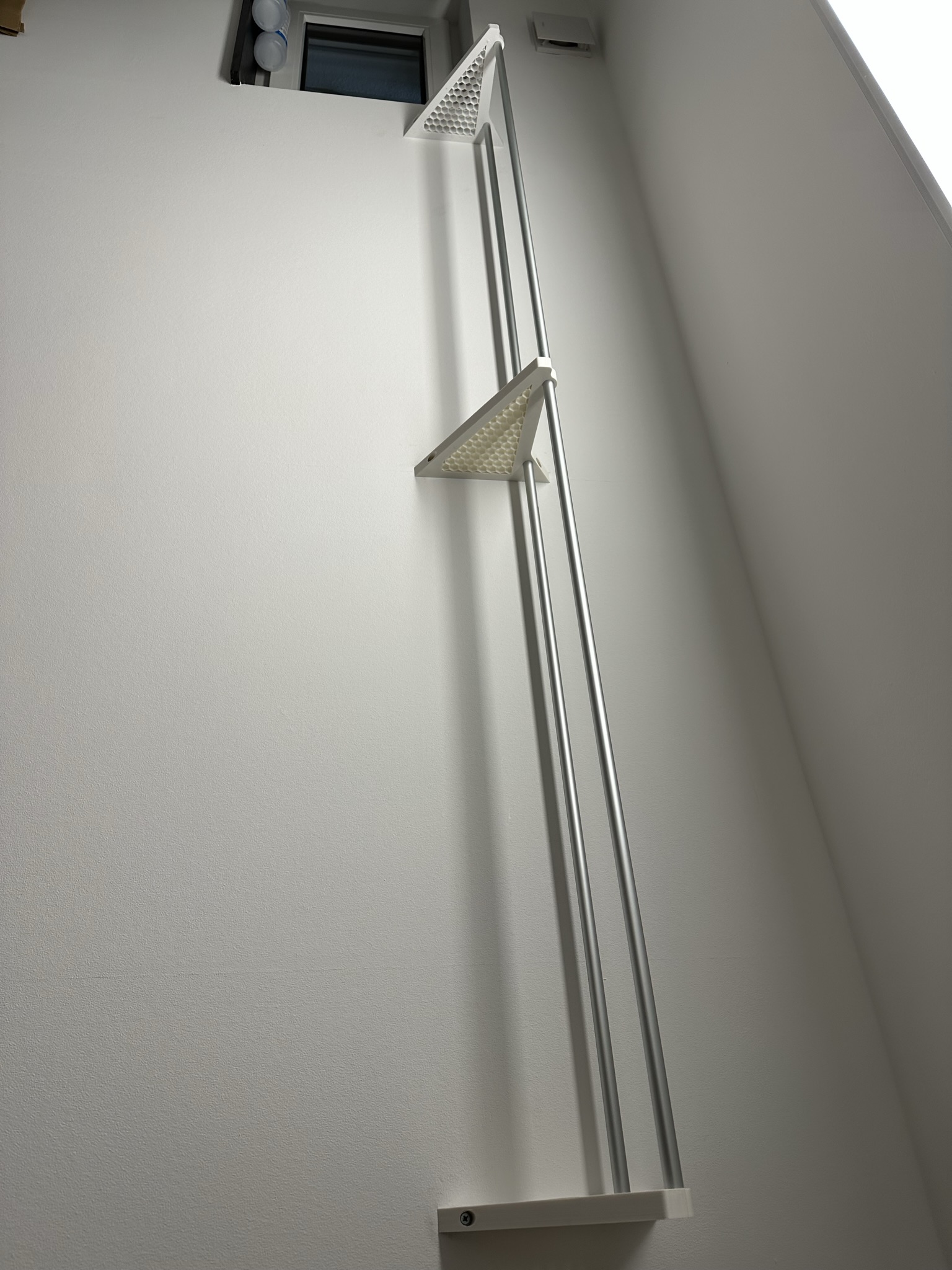 Wall mounted filament shelf / Spool shelf - photo 4