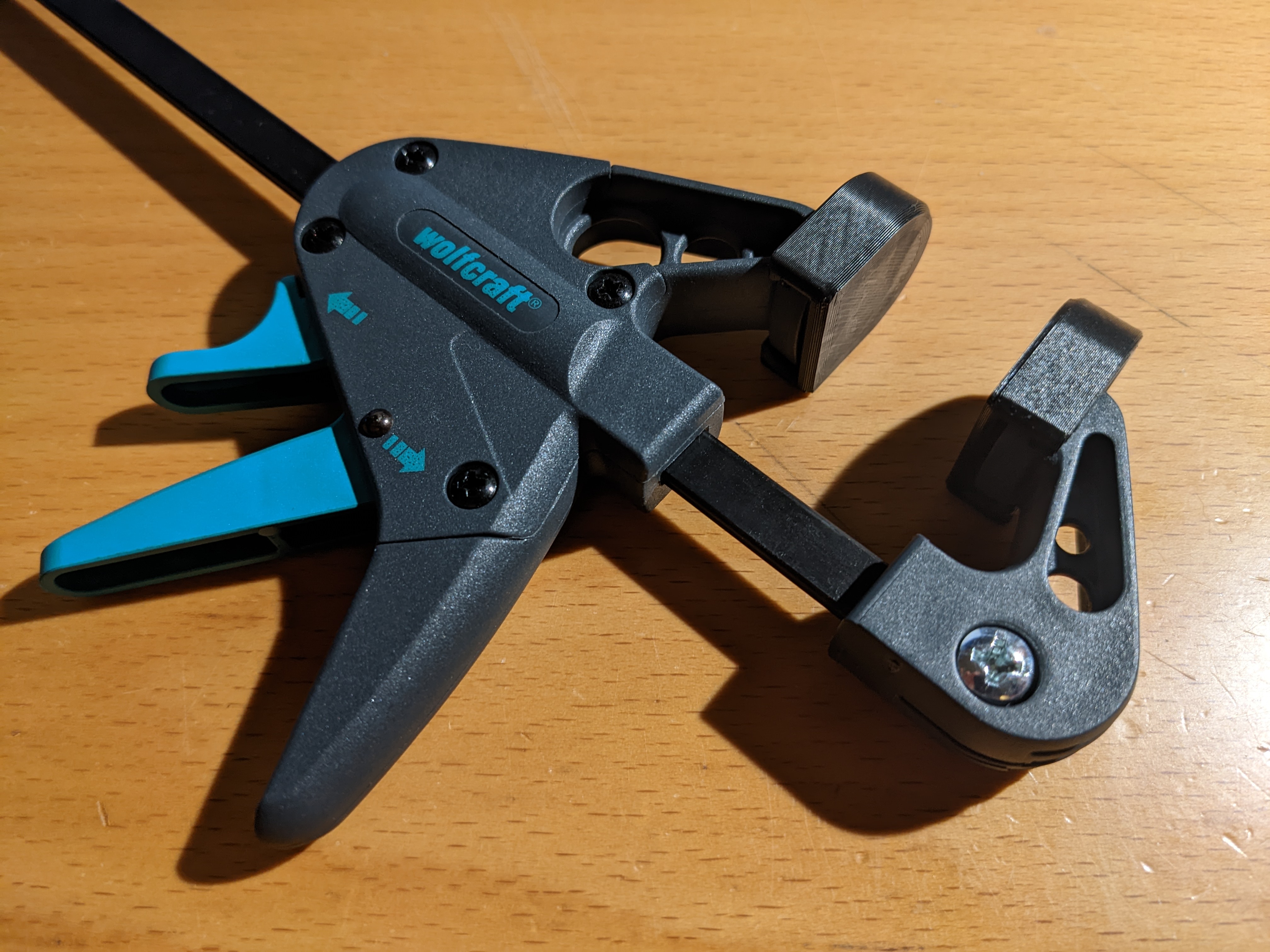 Hard jaw for Wolfcraft miniature one-hand clamp