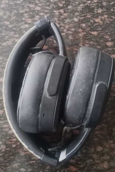 Skullcandy Crusher Wireless Hinge - Fully fold-able