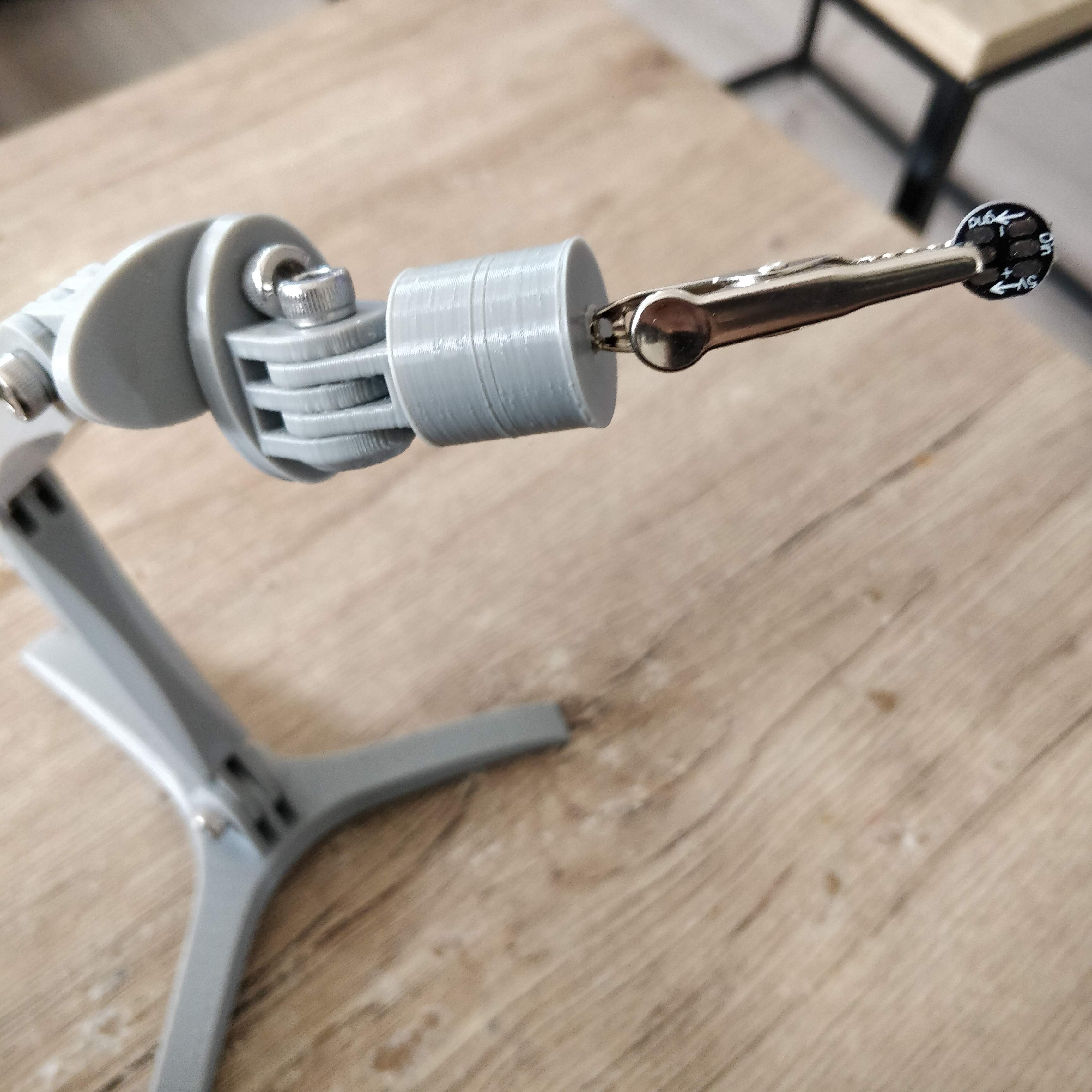 Soldering Clamp - photo 2