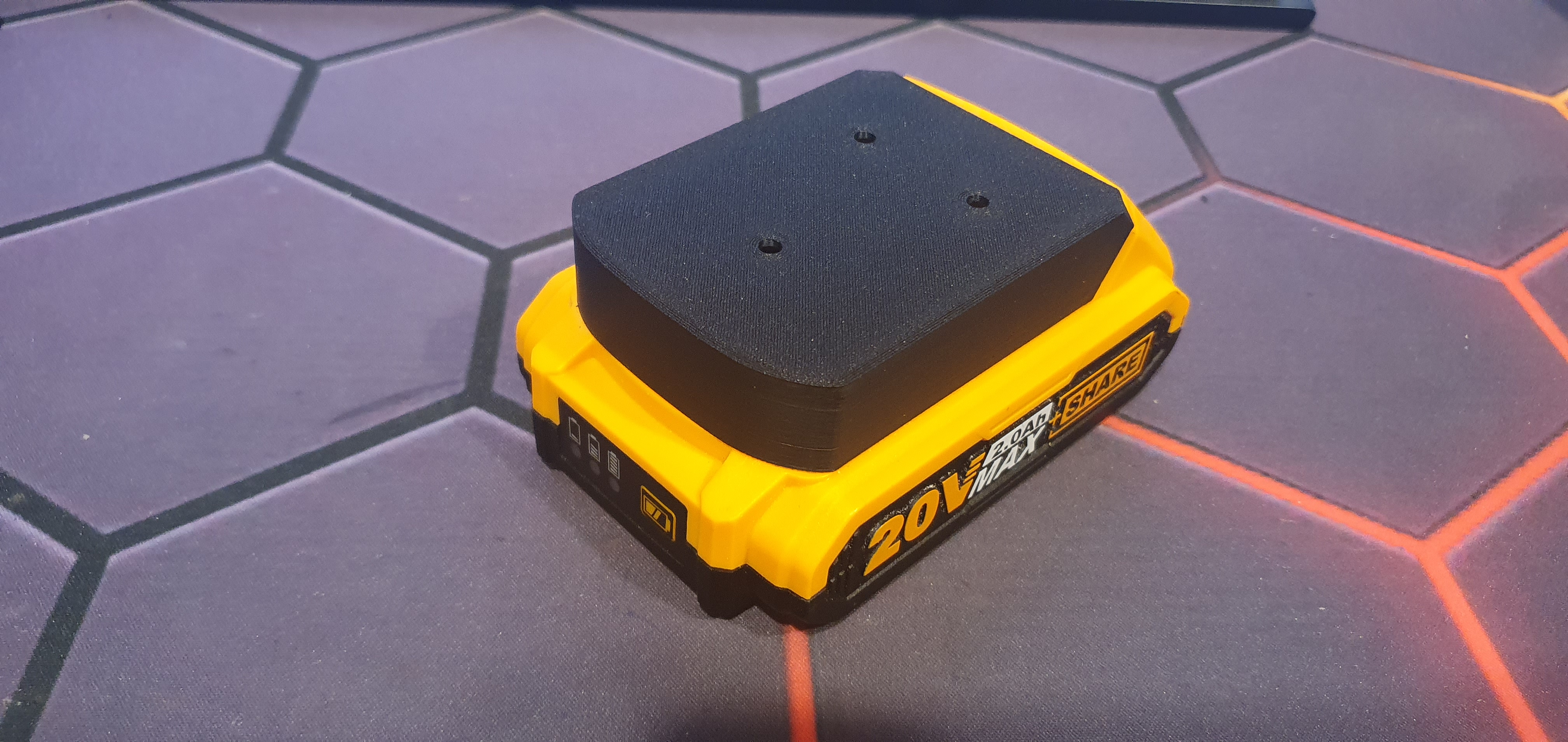 INGCO 20V Battery - Workshop Holder / Bracket - photo 4