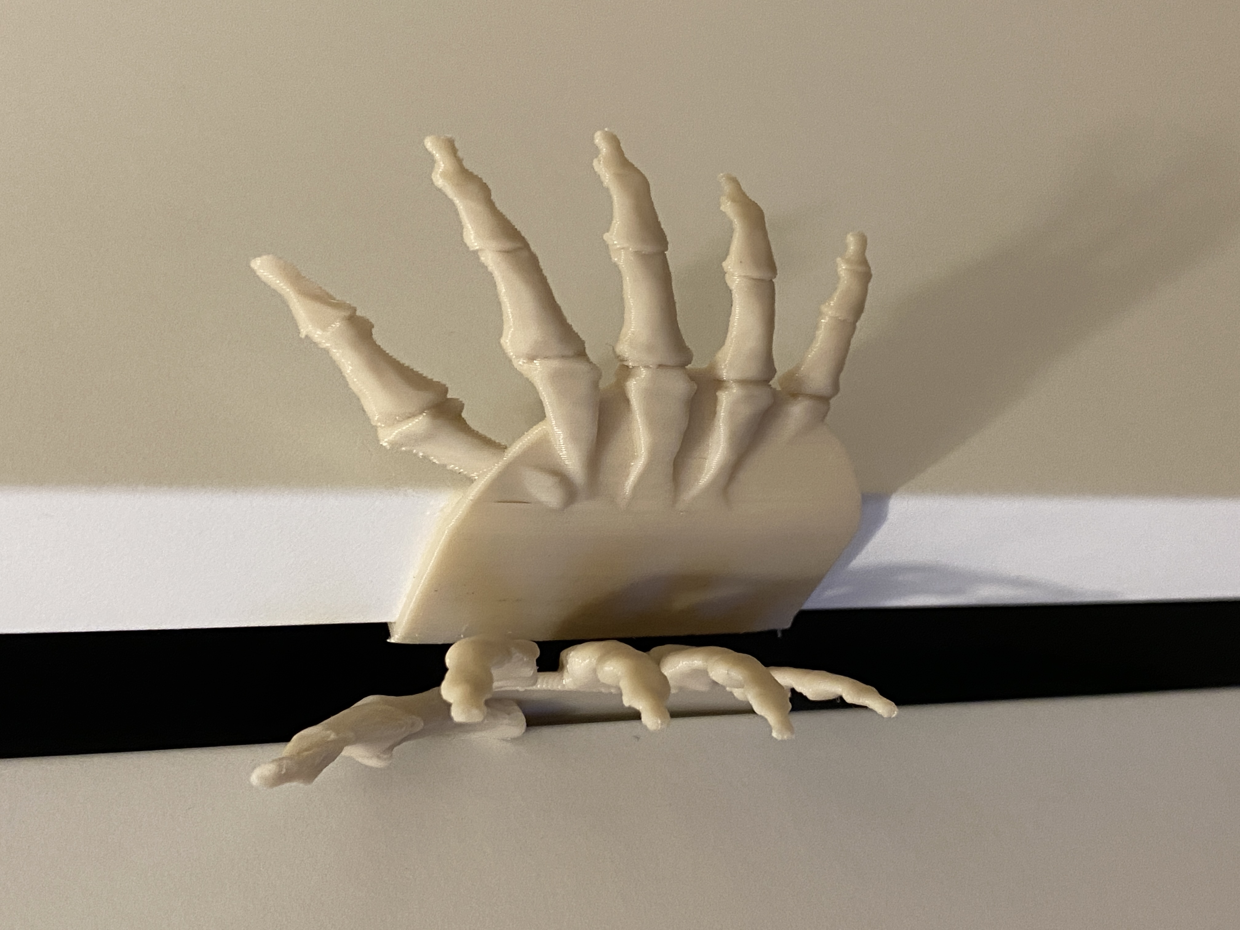 Skeleton Hands Door Handle - photo 2