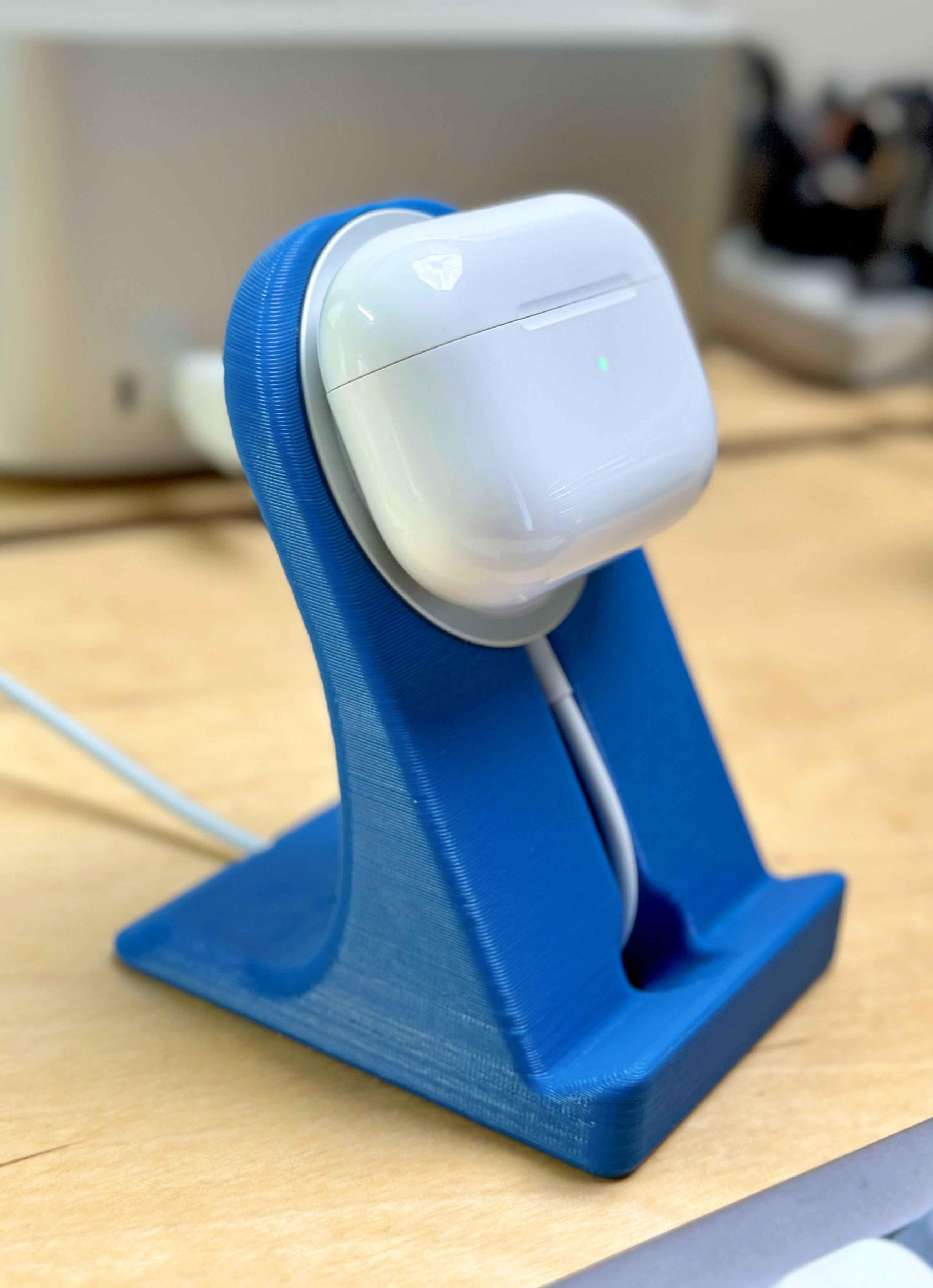 MagSafe iPhone and Airpod Stand - photo 2