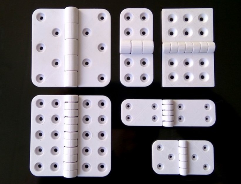 Parametric hinge