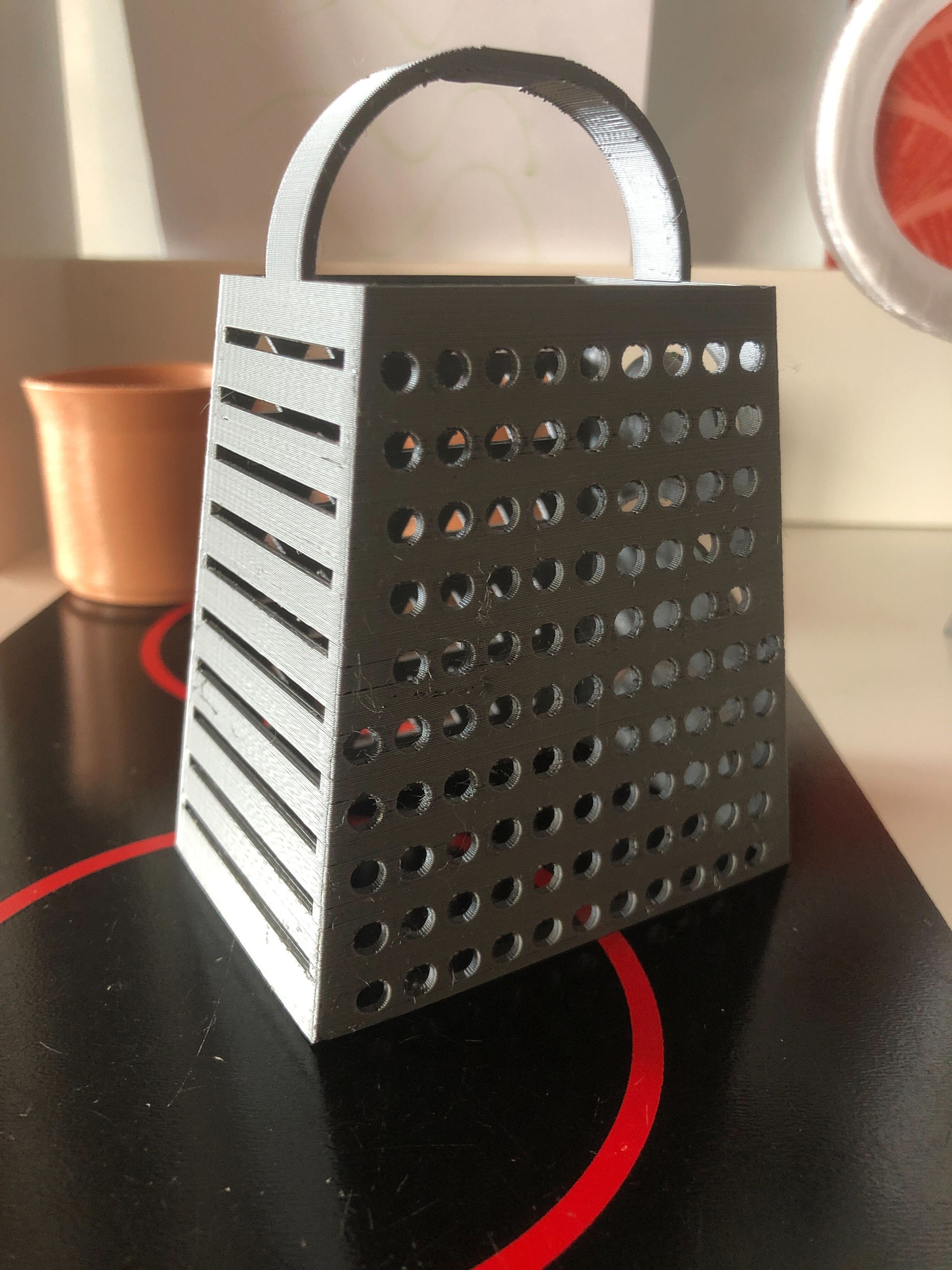Toy kitchen - box grater