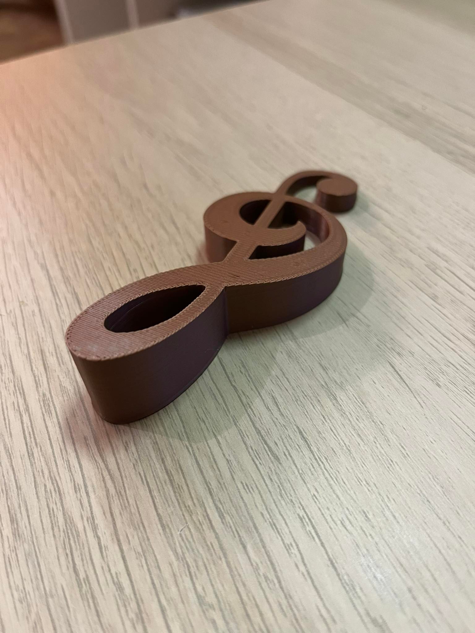 Door stop - music clef / music key