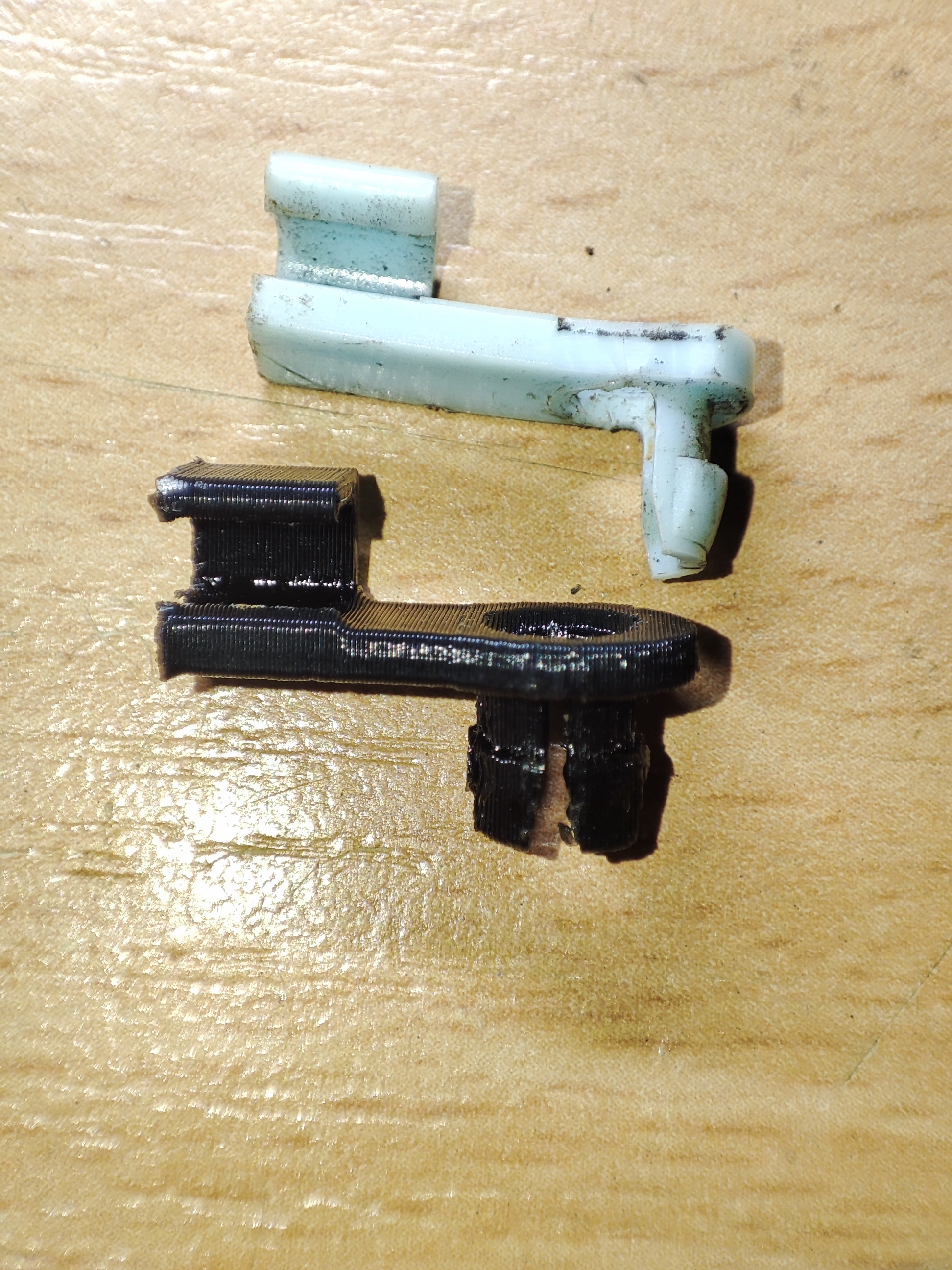 Door or trunk rod clip - photo 4