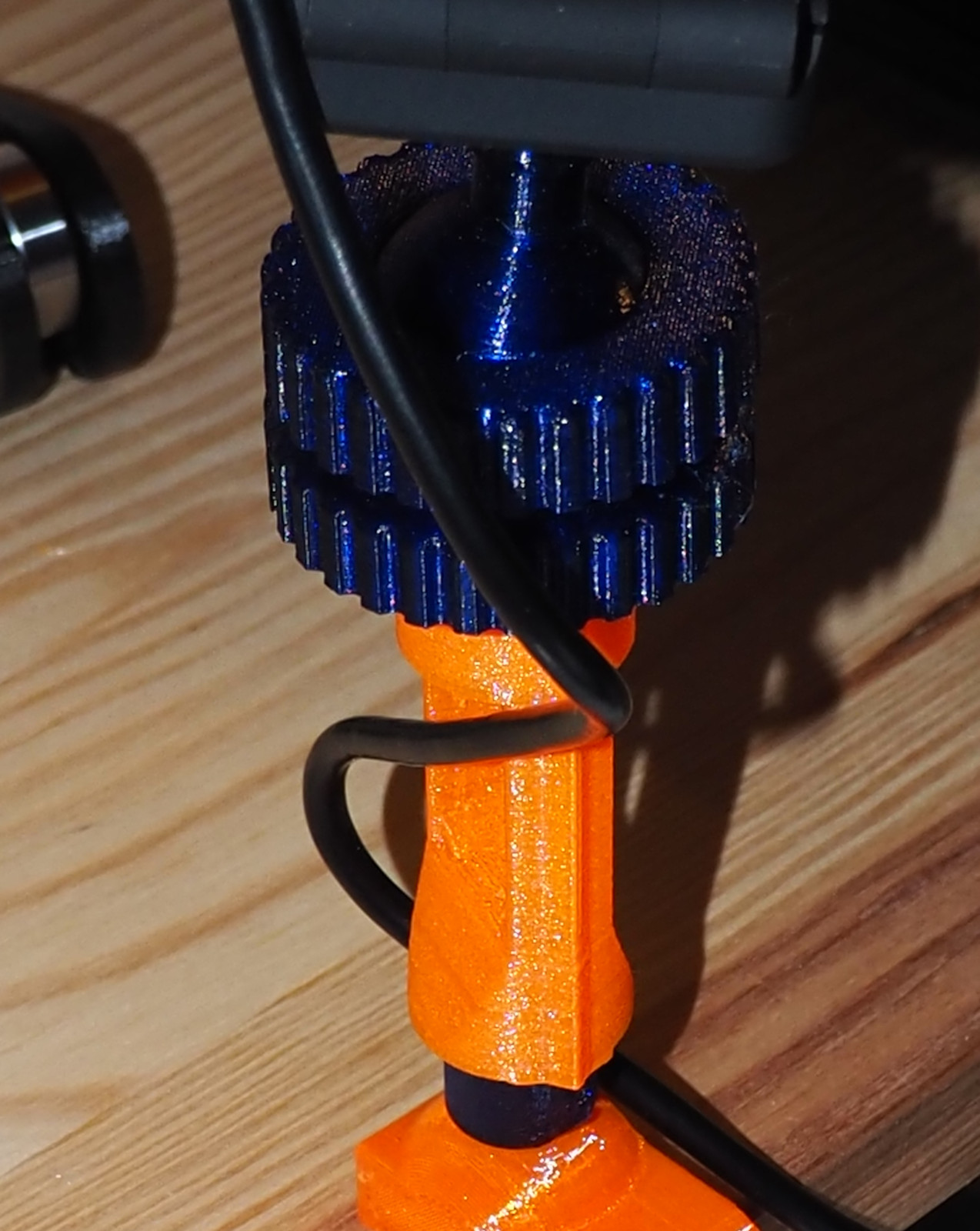 Webcam Stand with Clamp - photo 2