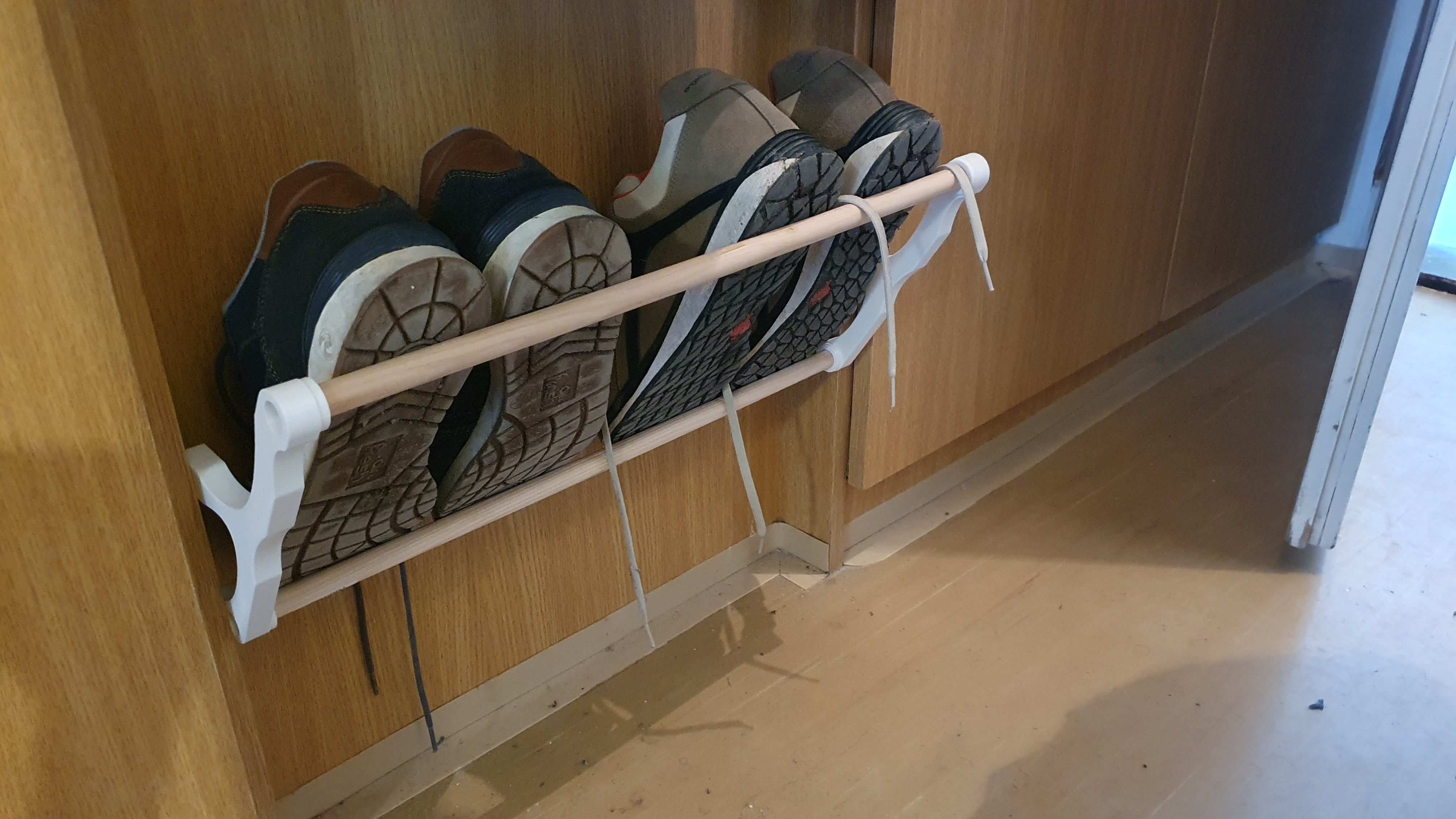 another shoe rack / shelf - photo 2