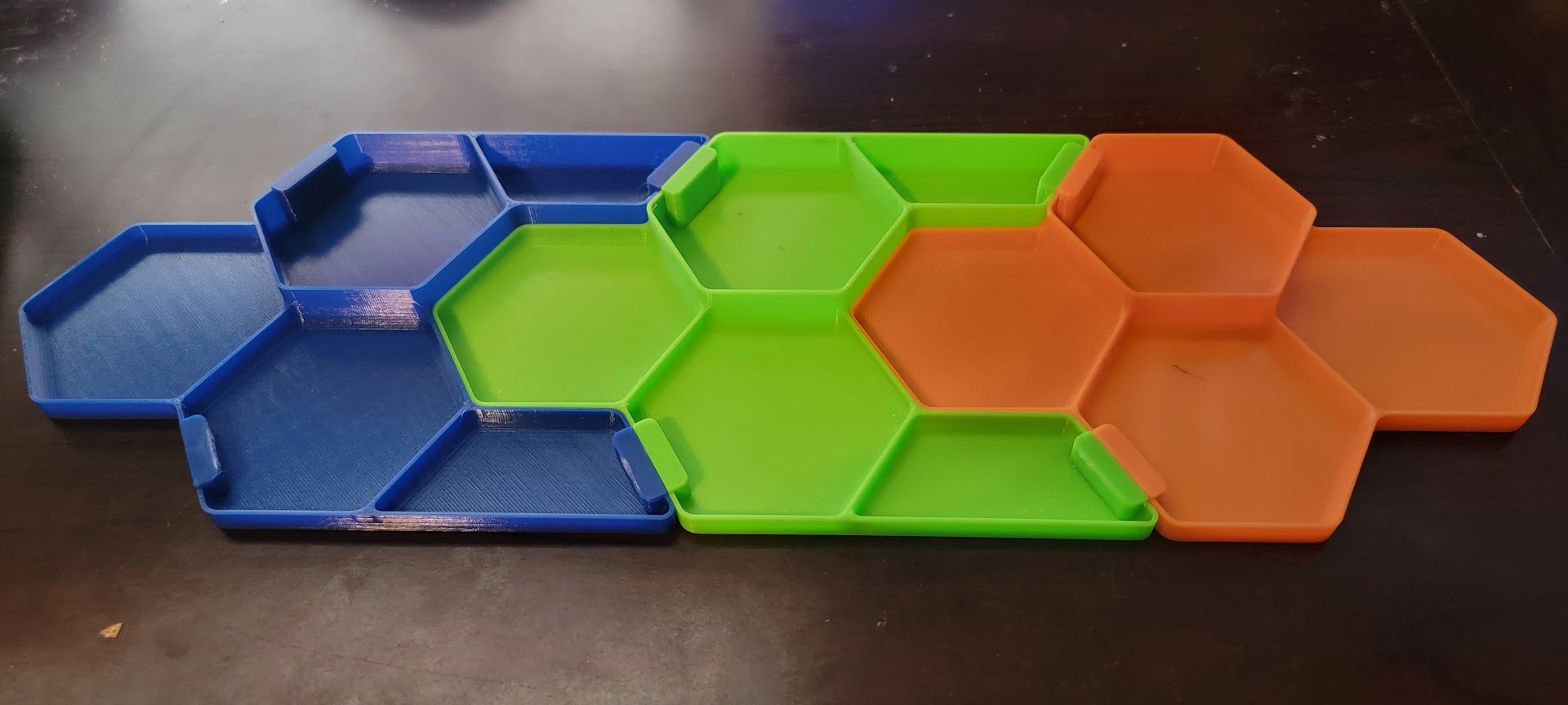 Expandable/Modular Hexagon Parts Tray