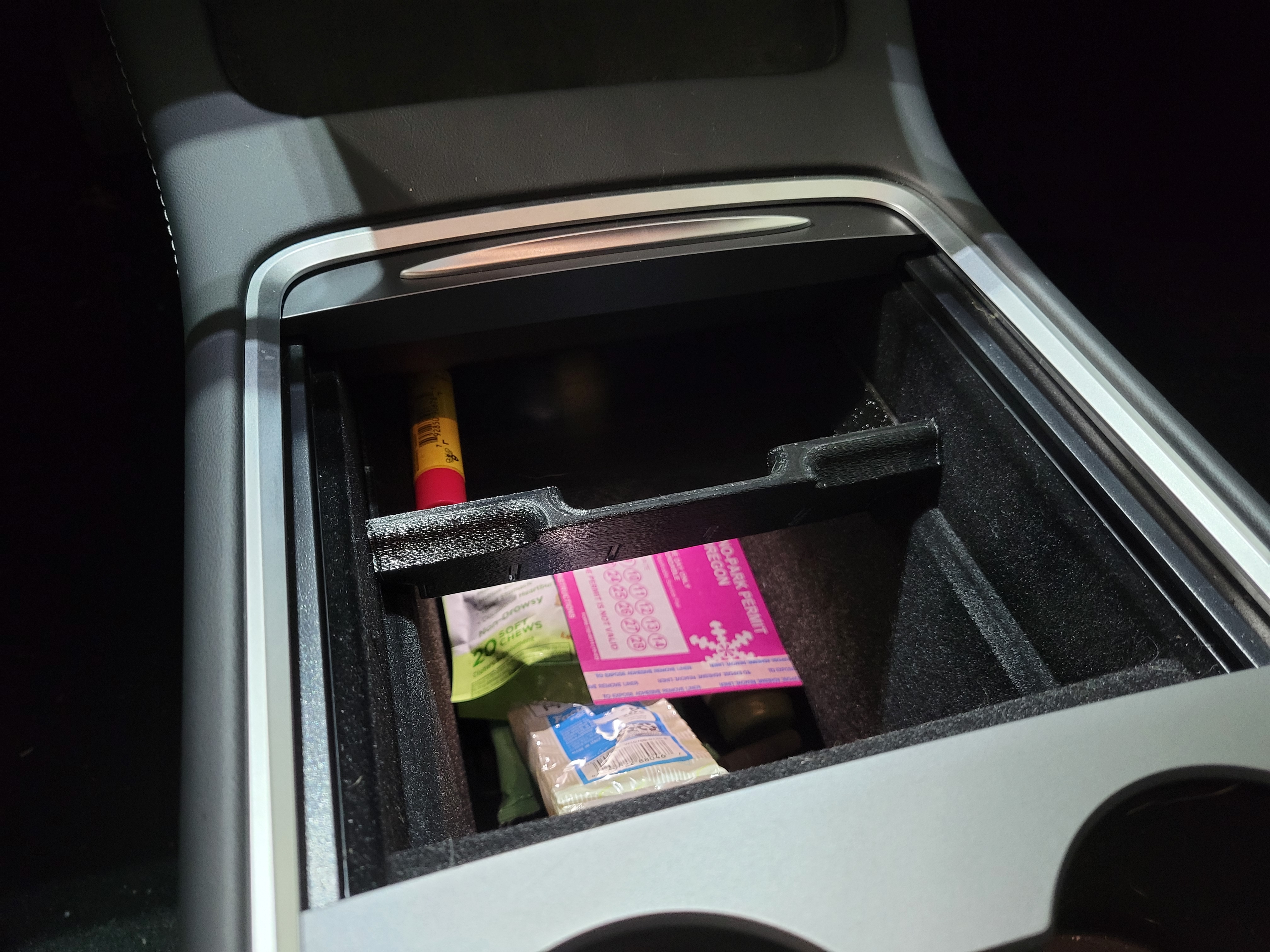 Tesla Model 3 Center Console Tray - photo 2