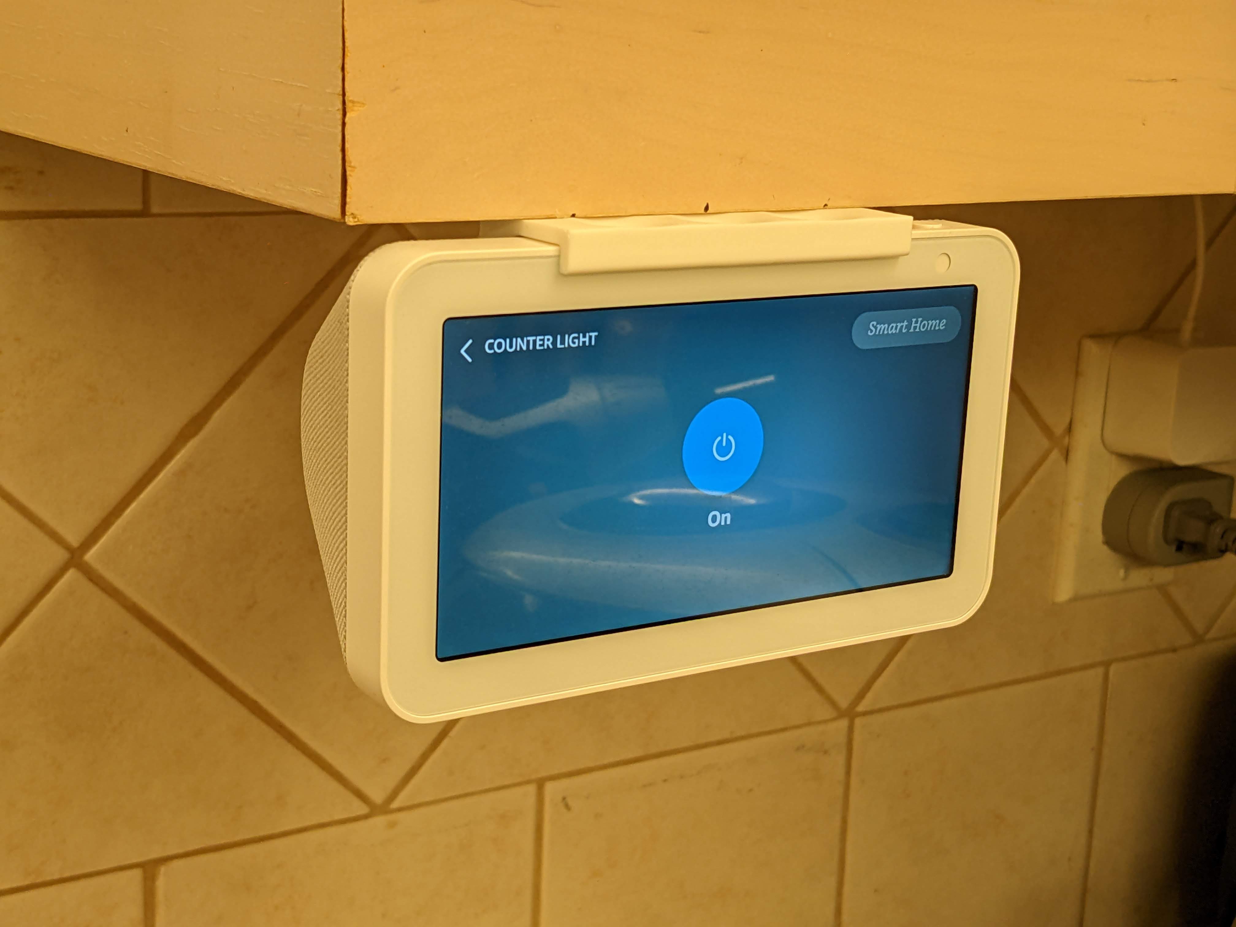 Amazon Echo Show 5 (gen2) under counter mount
